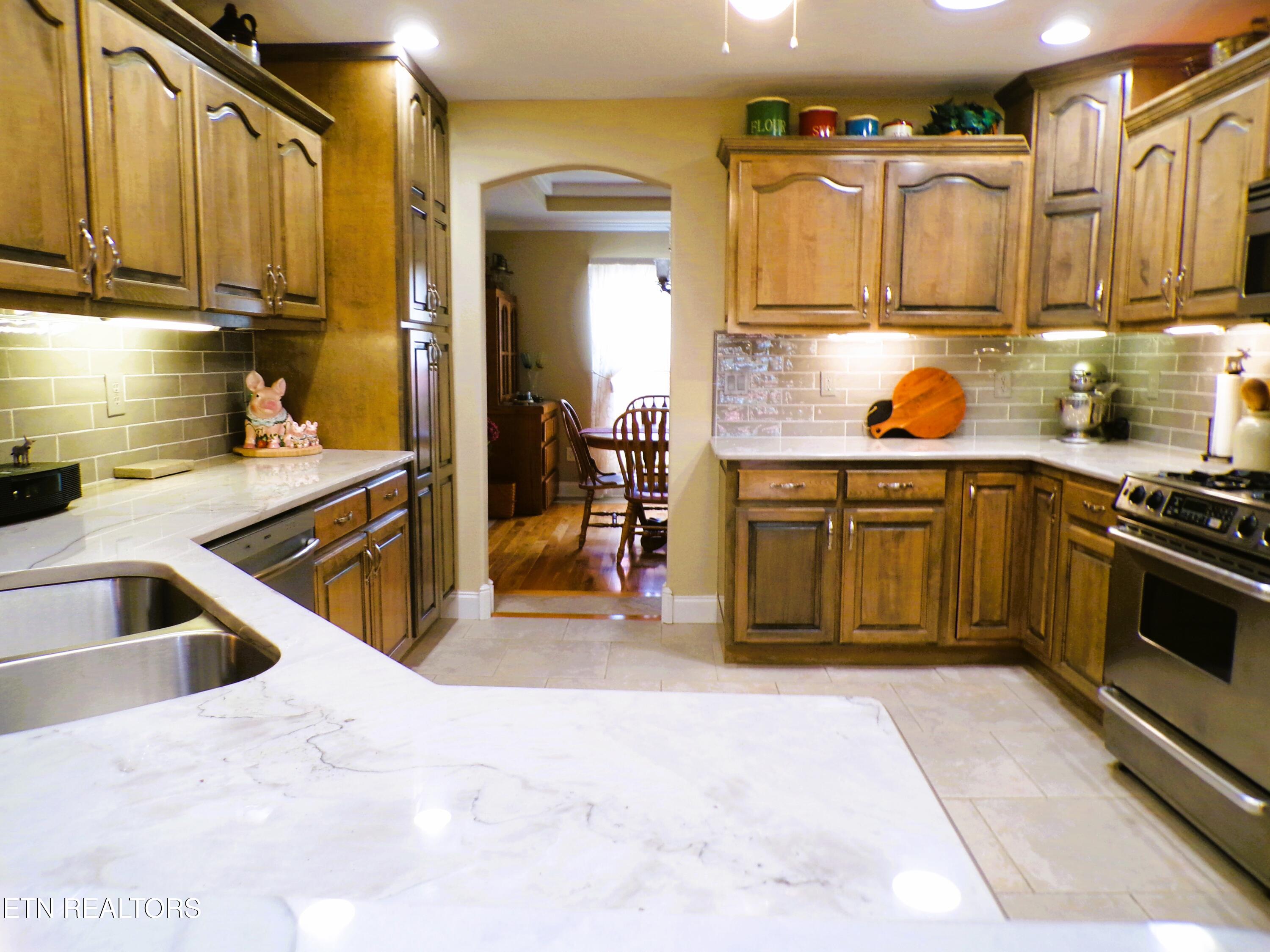 459 Woodgate Drive Crossville TN 38571