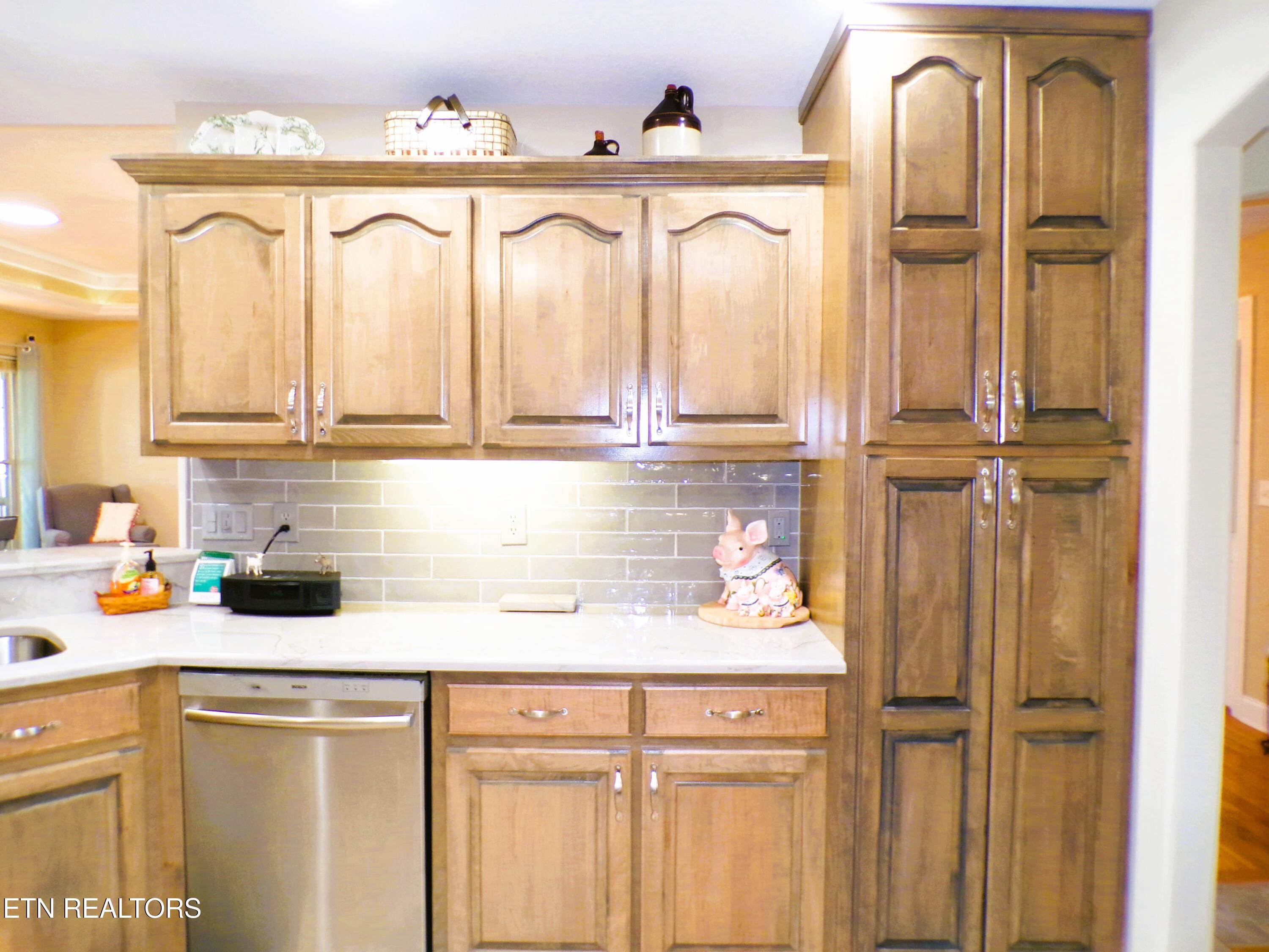 459 Woodgate Drive Crossville TN 38571