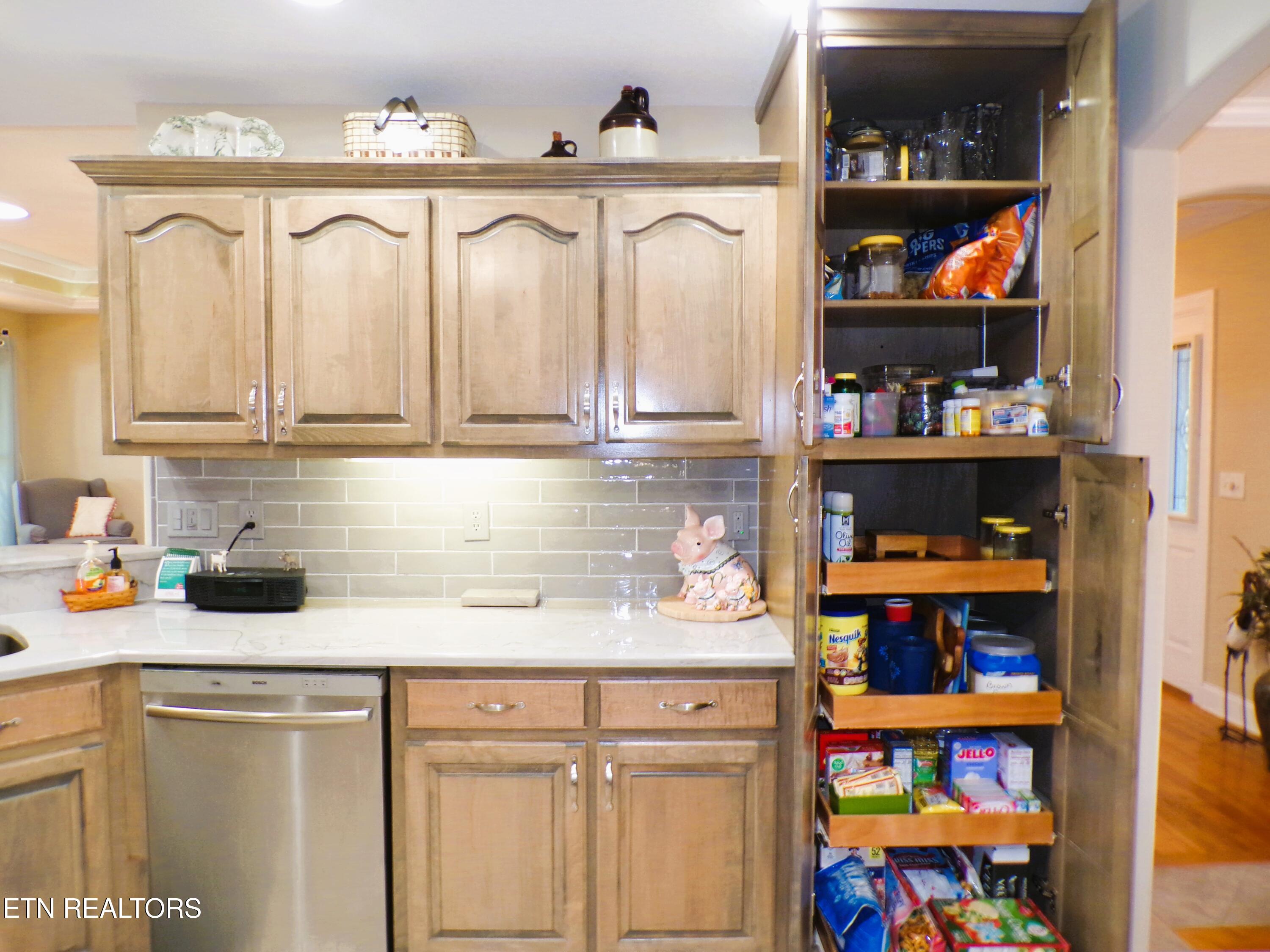 459 Woodgate Drive Crossville TN 38571