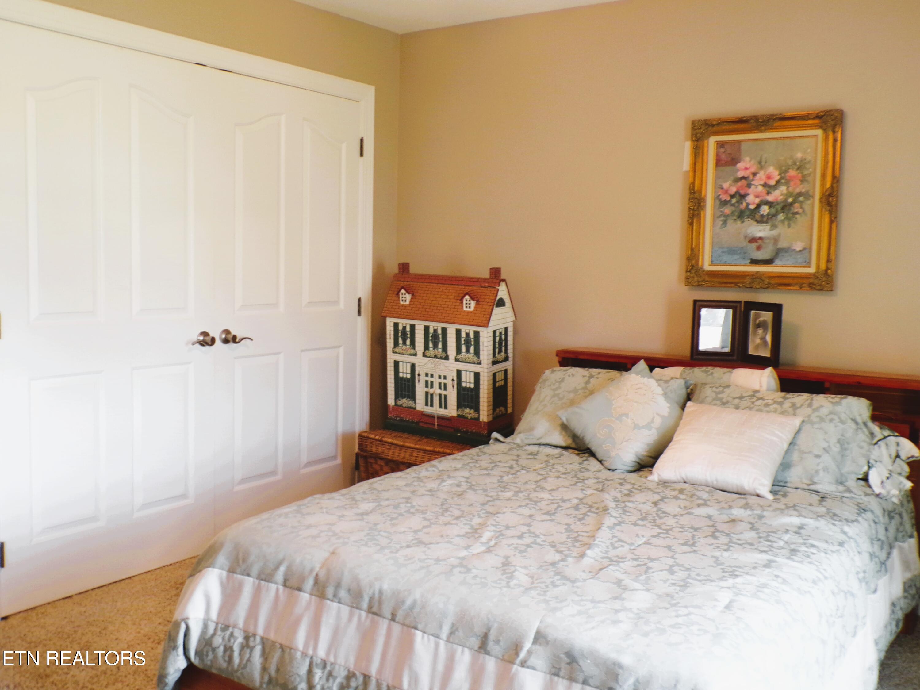 459 Woodgate Drive Crossville TN 38571