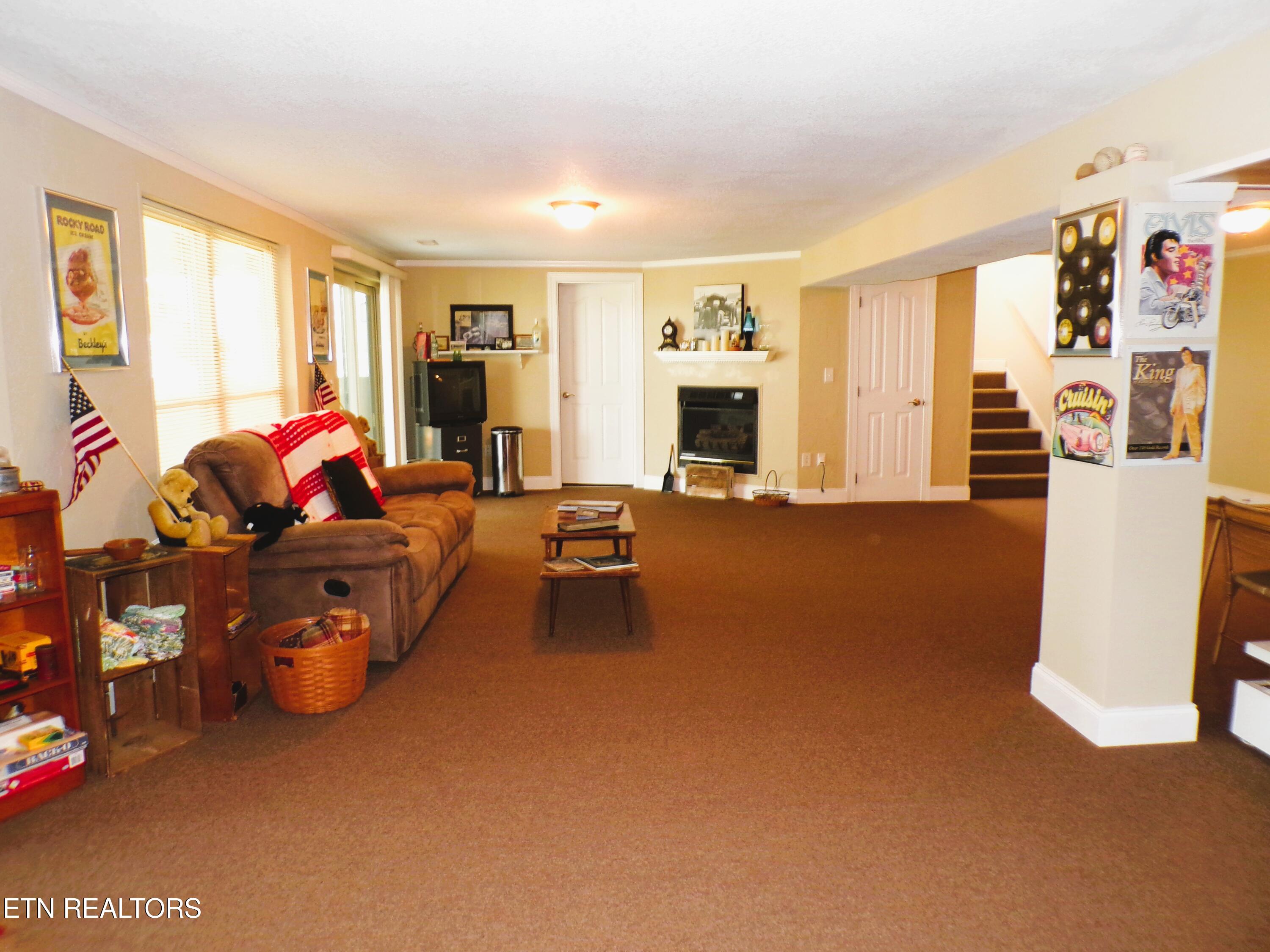 459 Woodgate Drive Crossville TN 38571