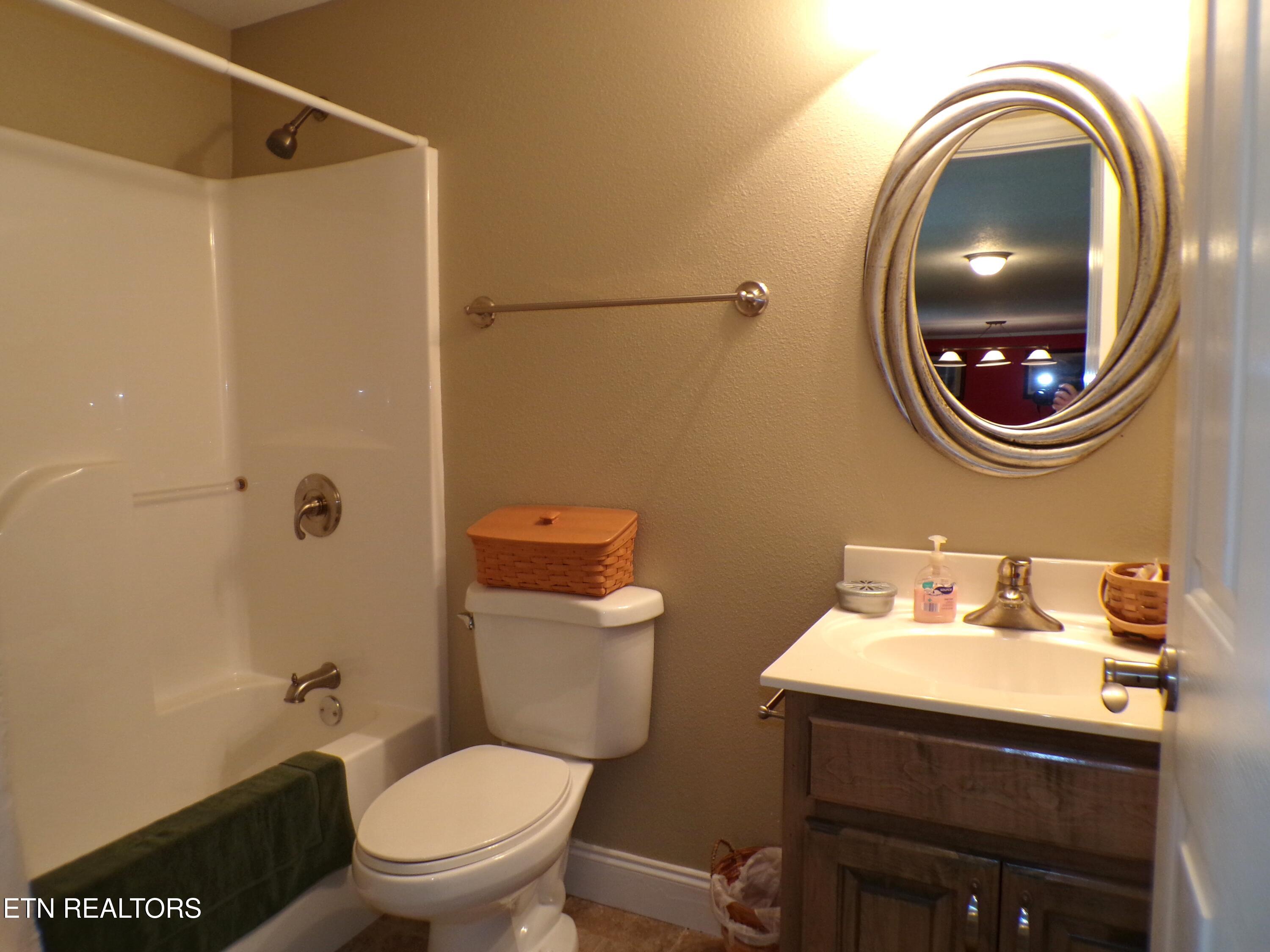 459 Woodgate Drive Crossville TN 38571