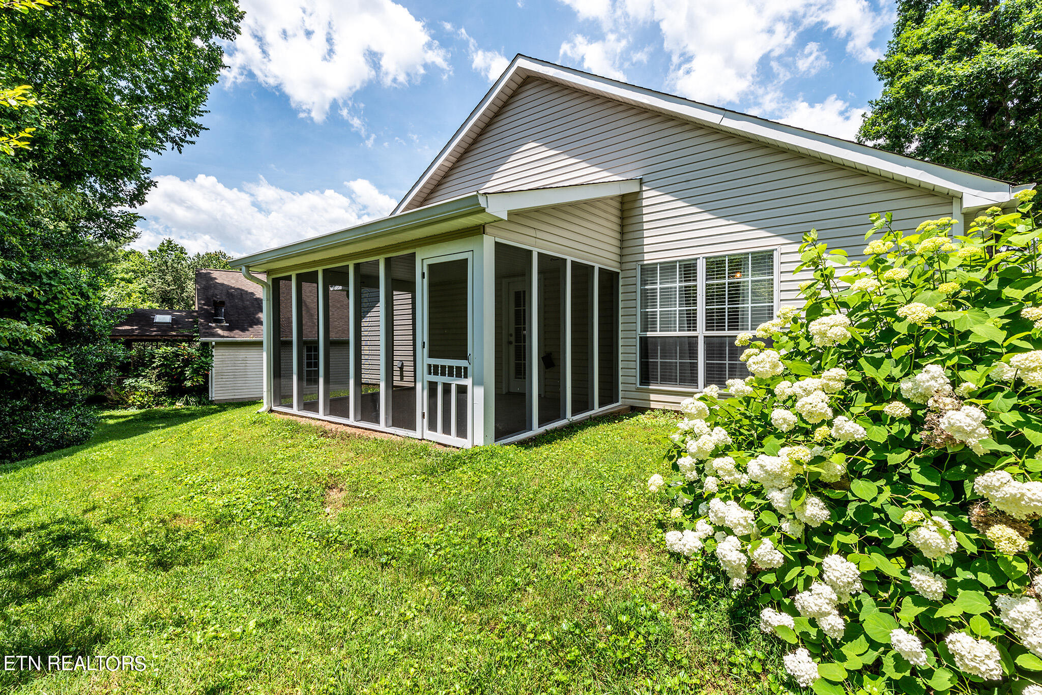 7717 Red Bay Way Knoxville TN 37919