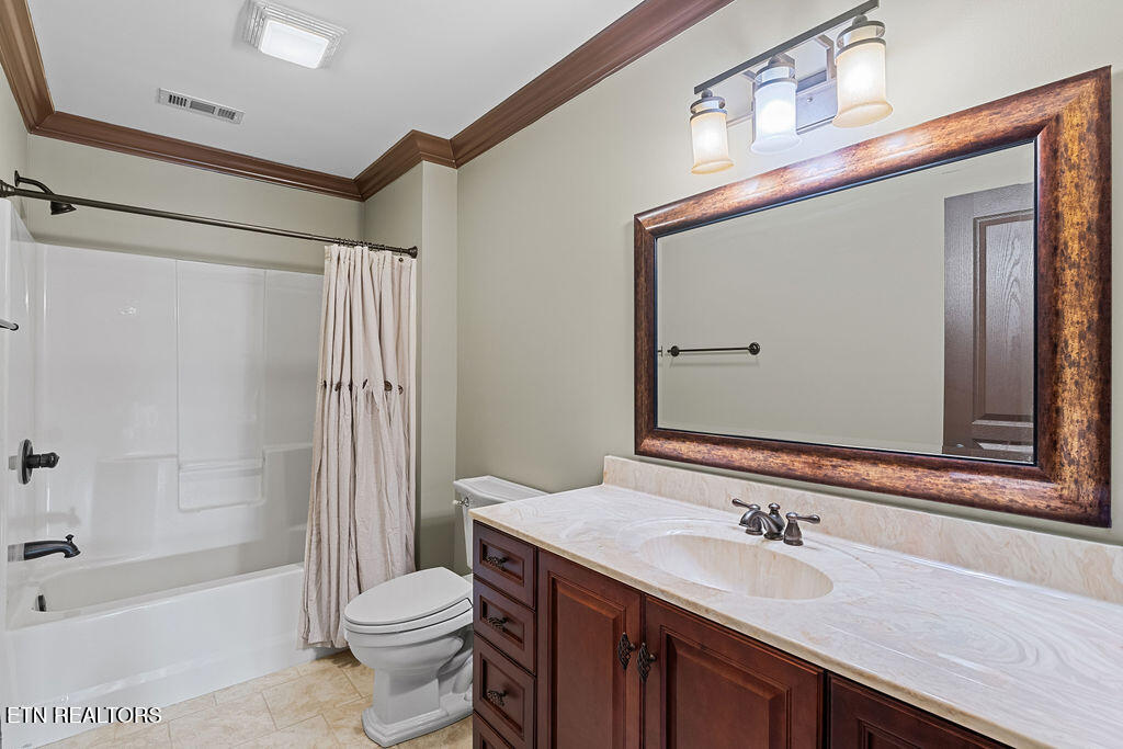 748 Bobcat Run Drive Loudon TN 37774