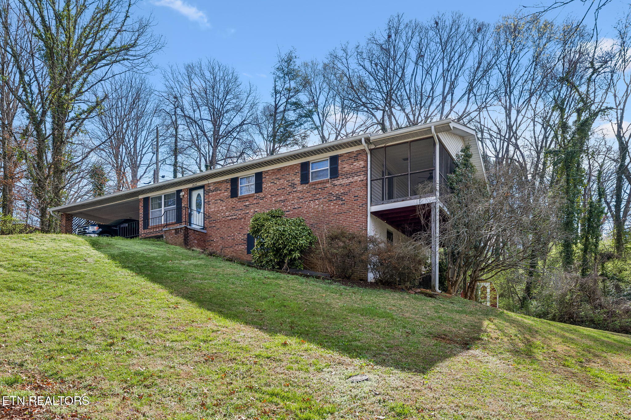 2628 Rahn Avenue Maryville TN 37804