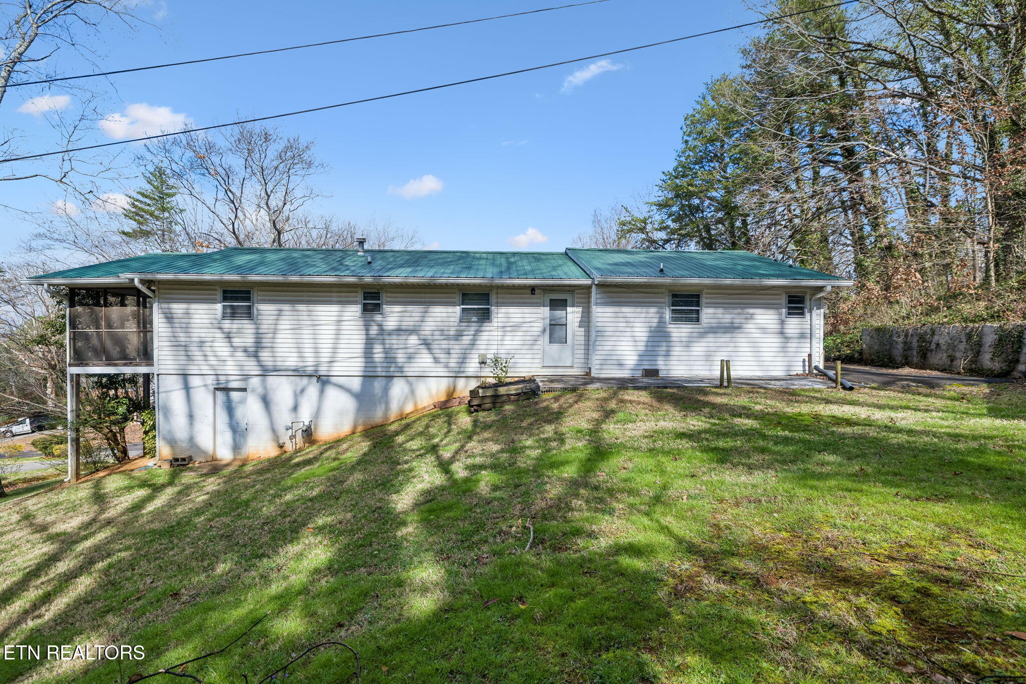 2628 Rahn Avenue Maryville TN 37804