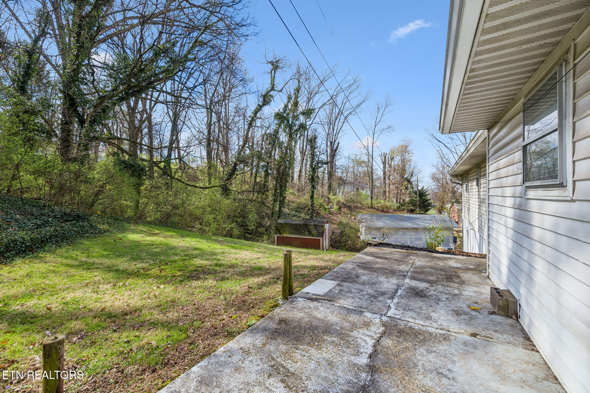 2628 Rahn Avenue Maryville TN 37804