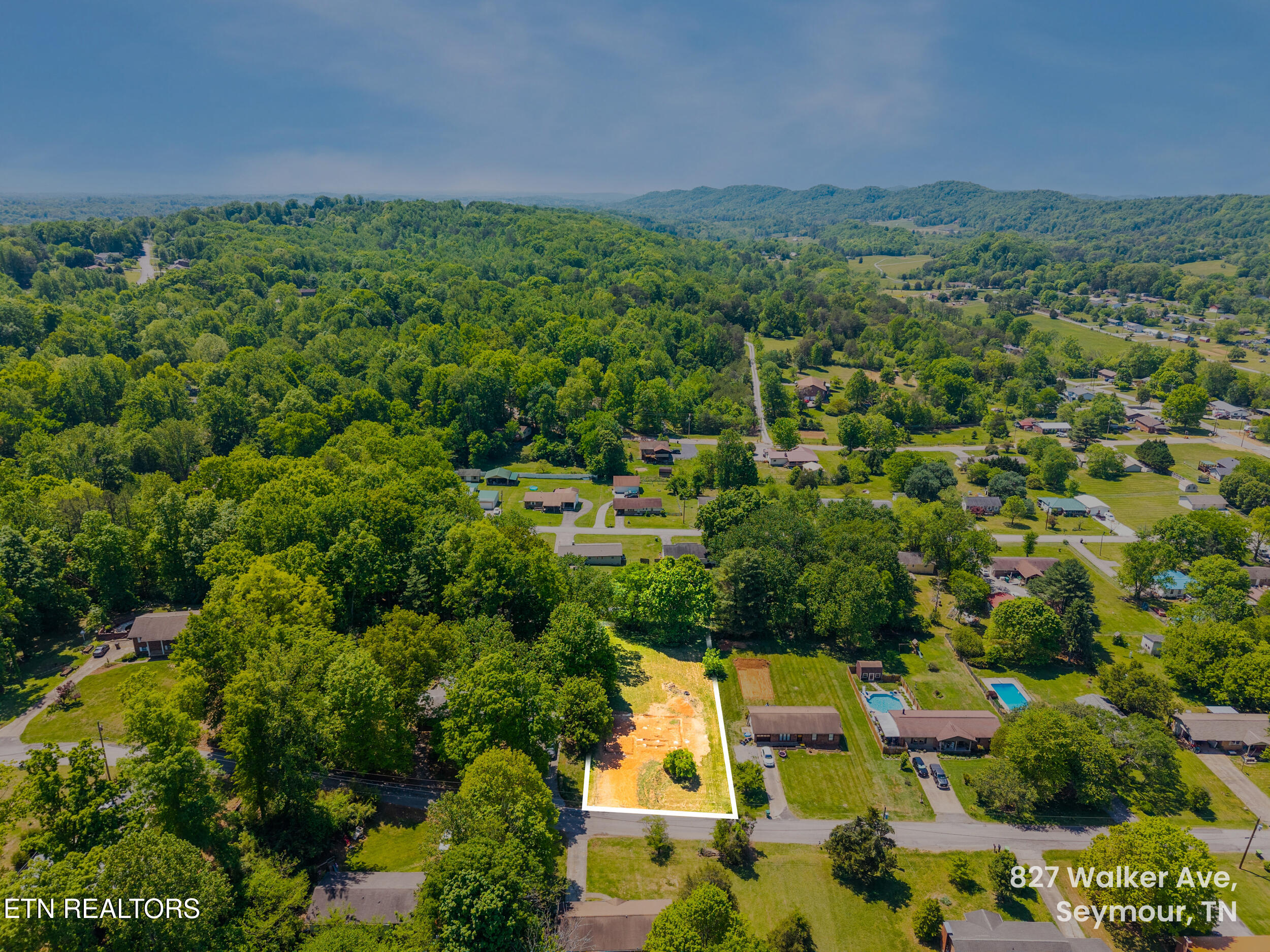 827 Walker Avenue Seymour TN 37865