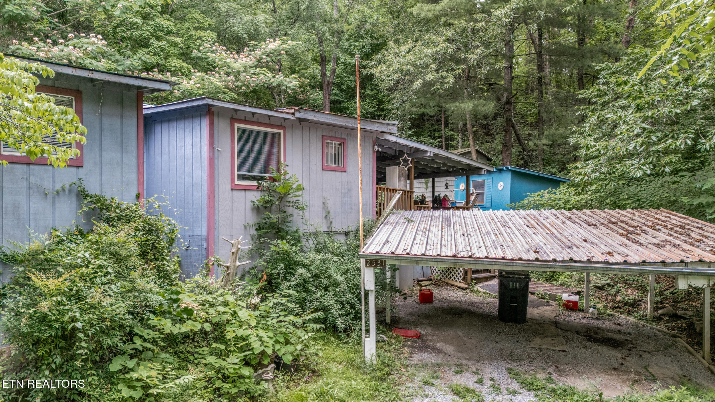 2531 Ridge Road Pigeon Forge TN 37863