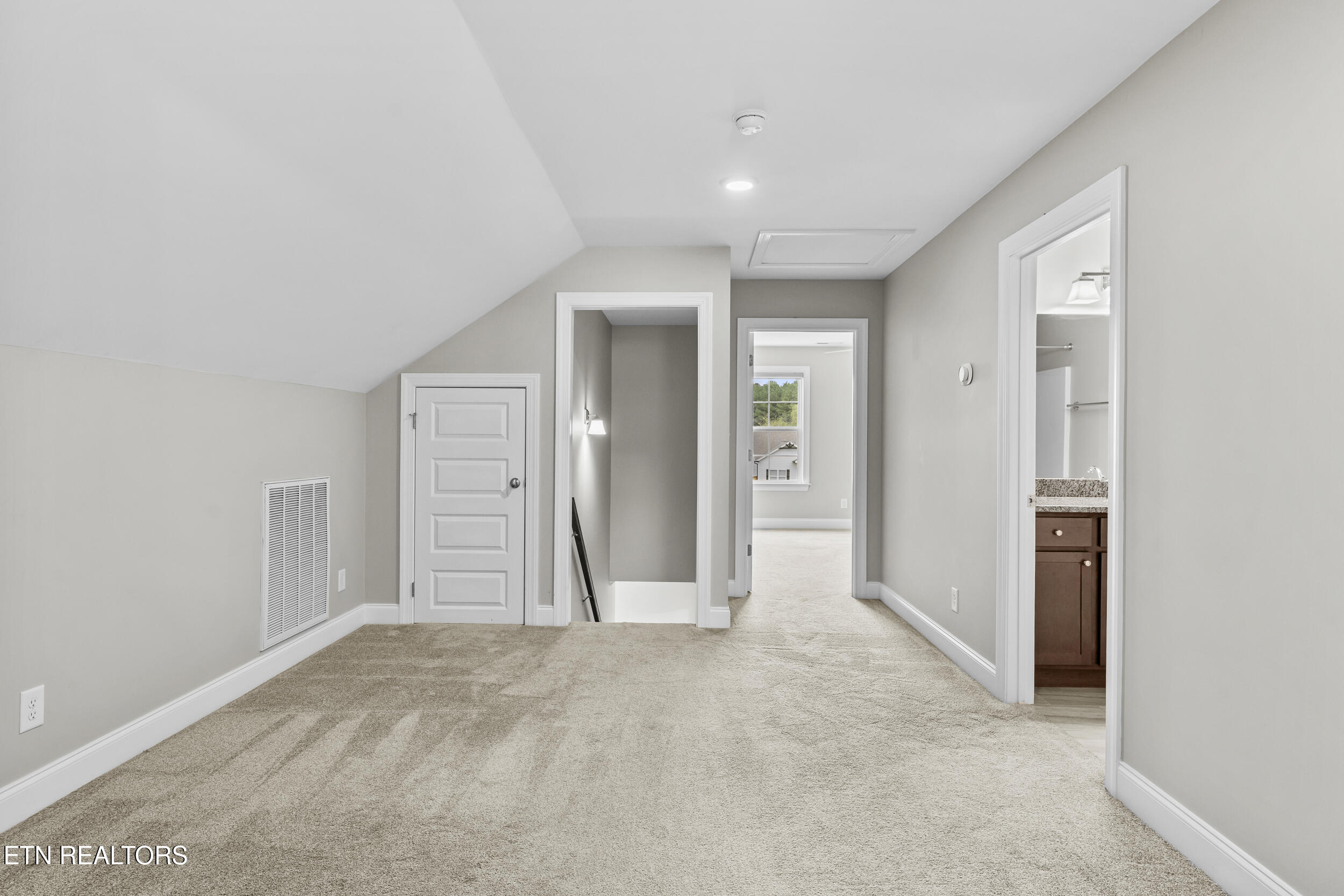 8152 SW Cobblestone Drive Cleveland TN 37311