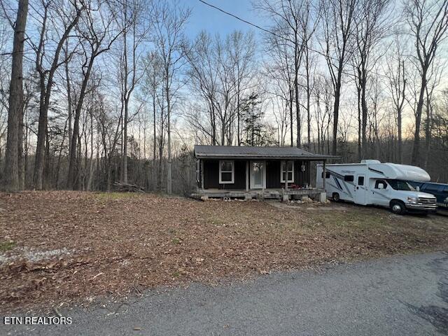 192 Taylor Road Byrdstown TN 38549