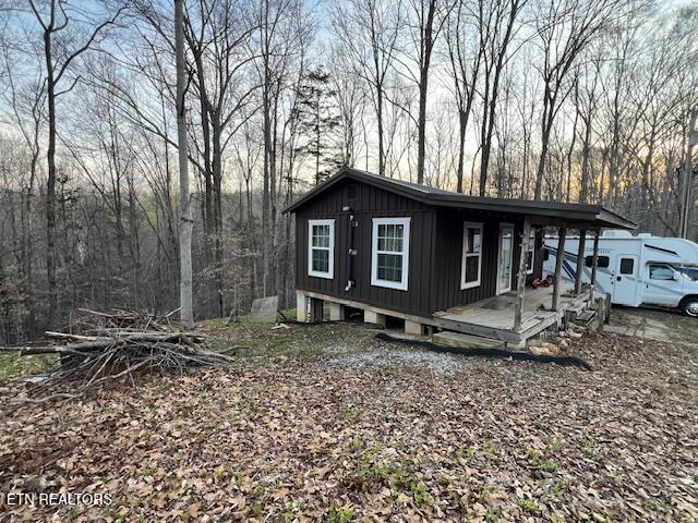 192 Taylor Road Byrdstown TN 38549