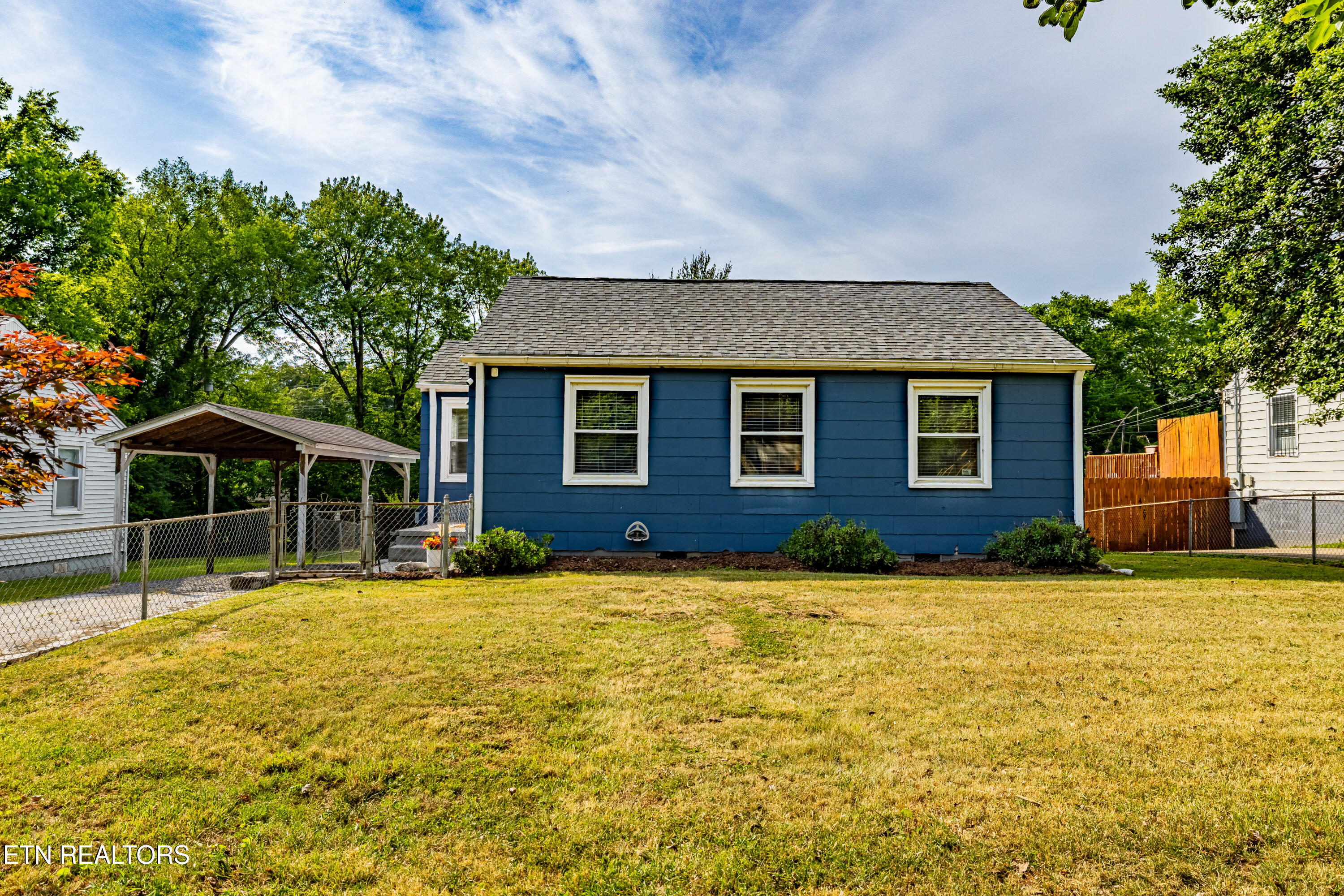 3329 Selma Avenue Knoxville TN 37914