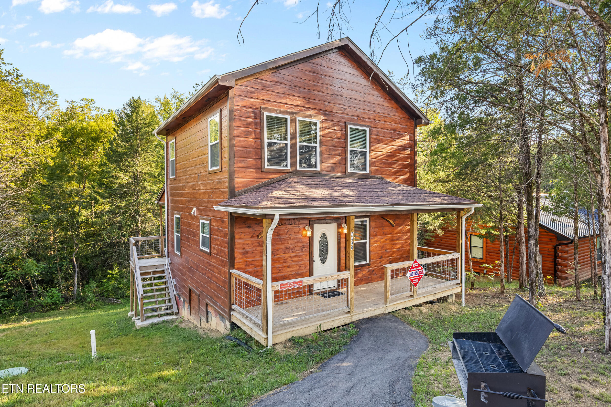 2540 White Timberlake Drive Sevierville TN 37876
