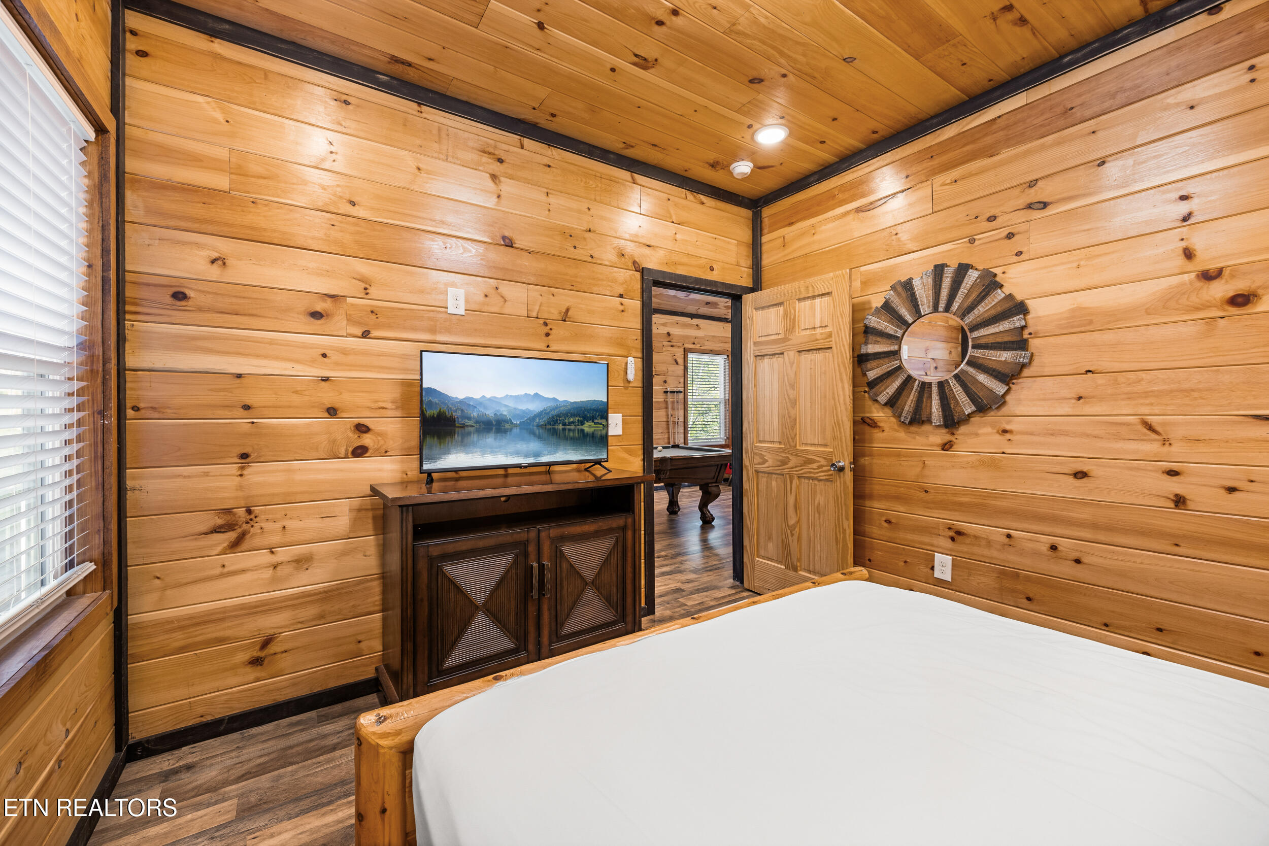 2540 White Timberlake Drive Sevierville TN 37876