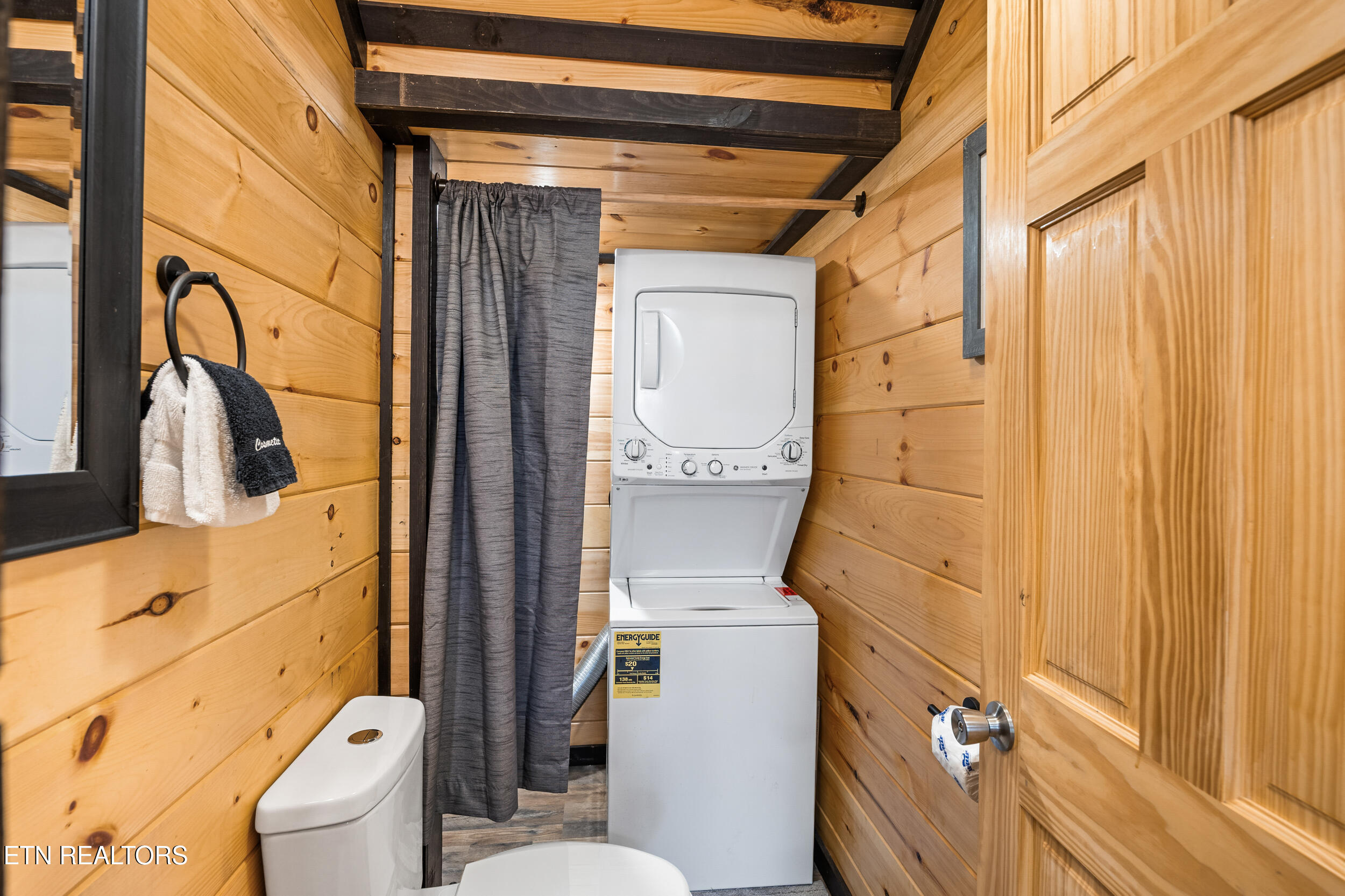 2540 White Timberlake Drive Sevierville TN 37876