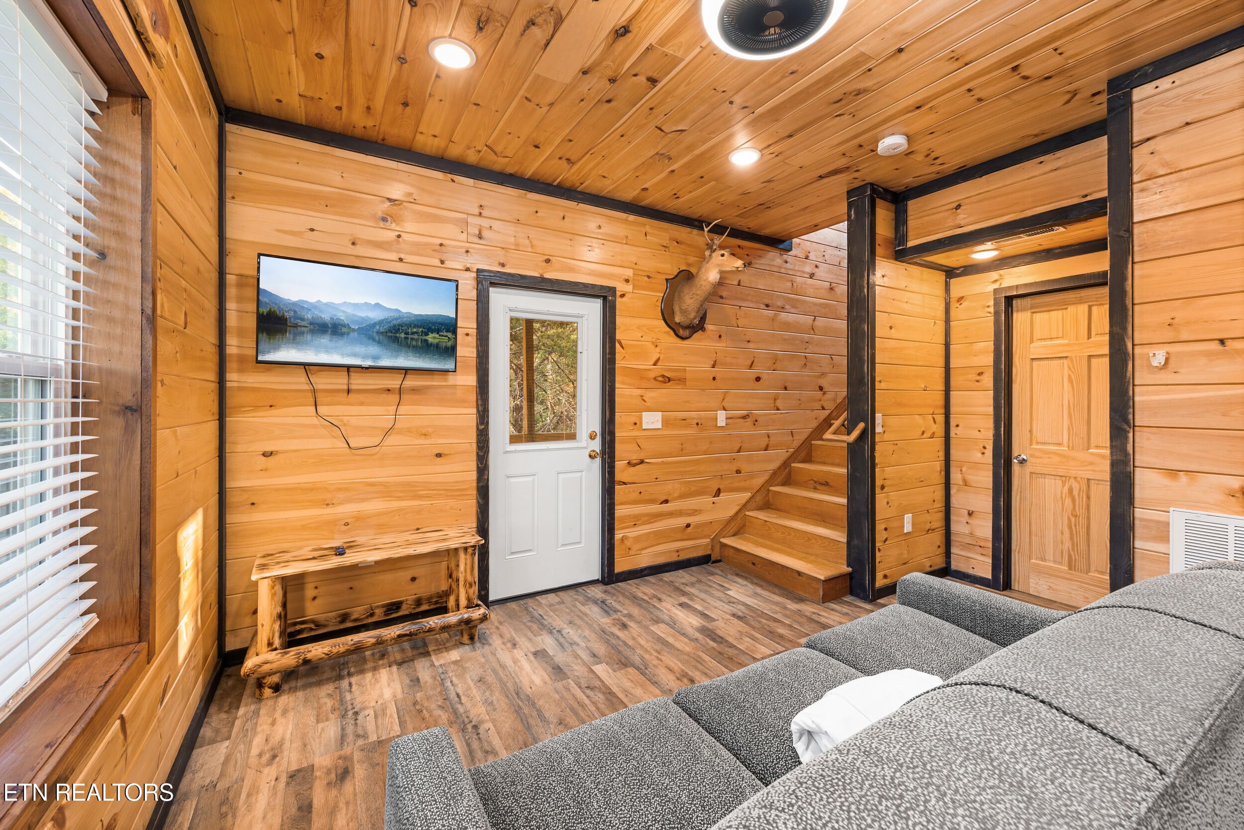 2540 White Timberlake Drive Sevierville TN 37876