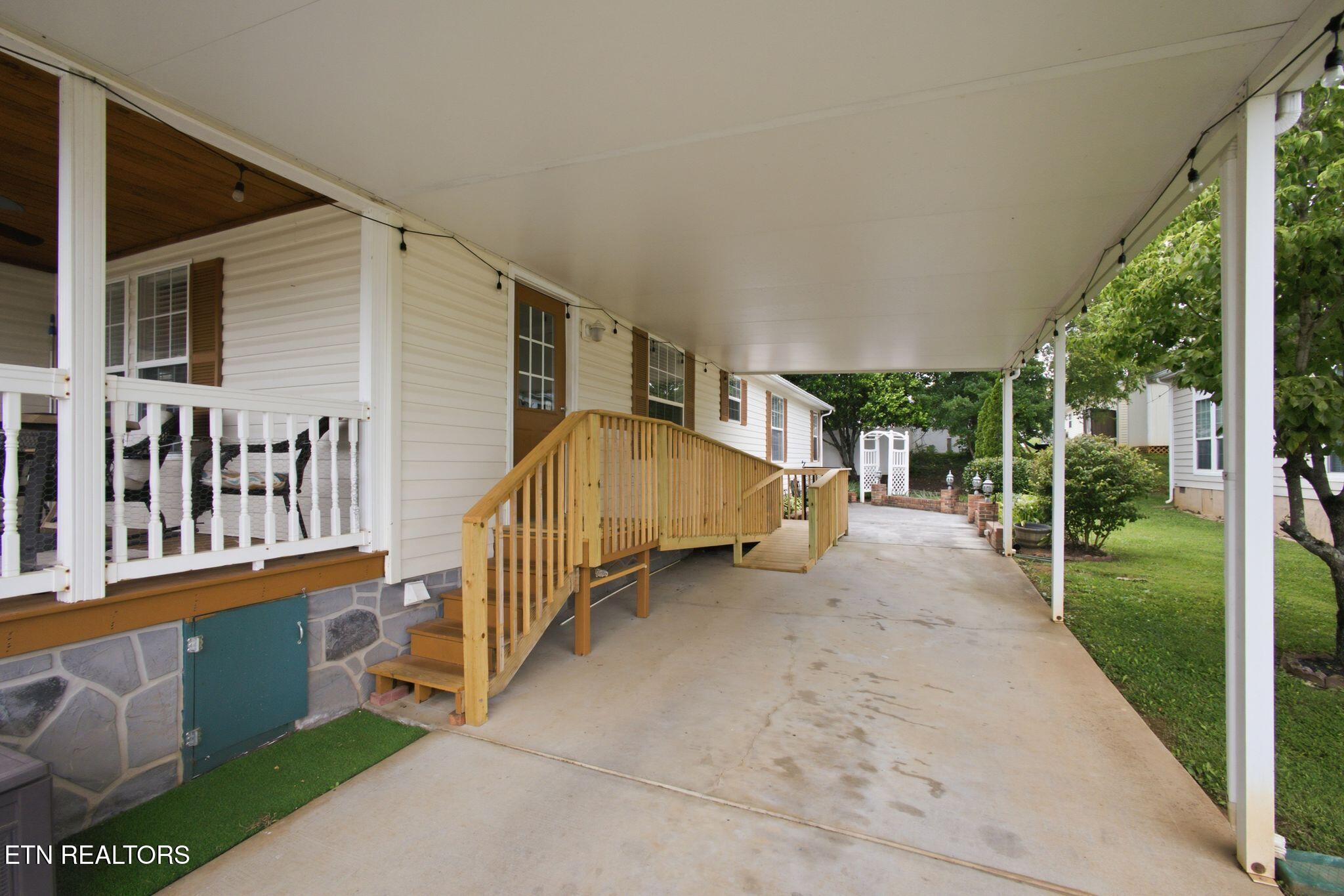 2518 Sportsmans Way Sevierville TN 37876