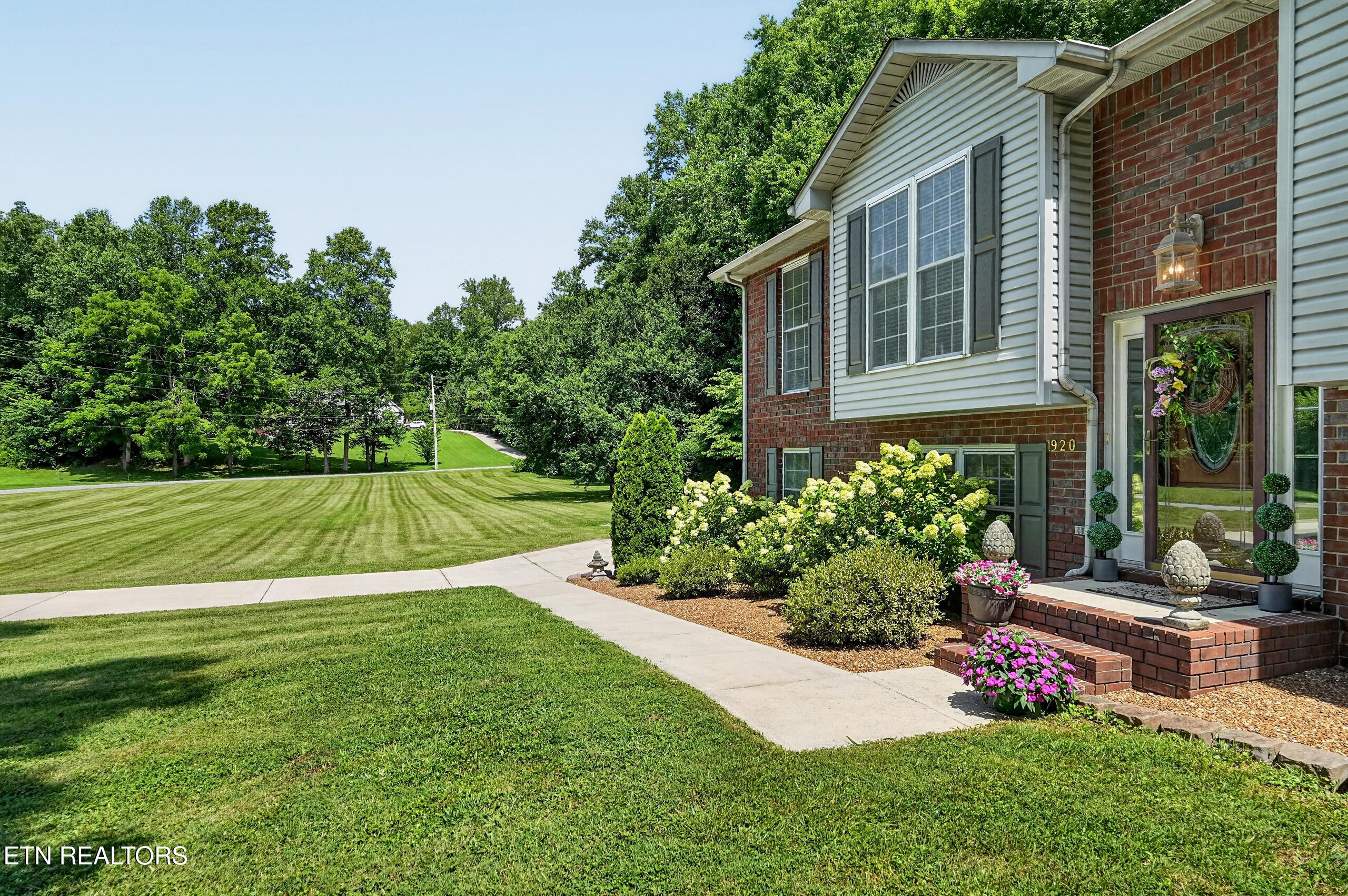 1920 Bay View Drive Cookeville TN 38506