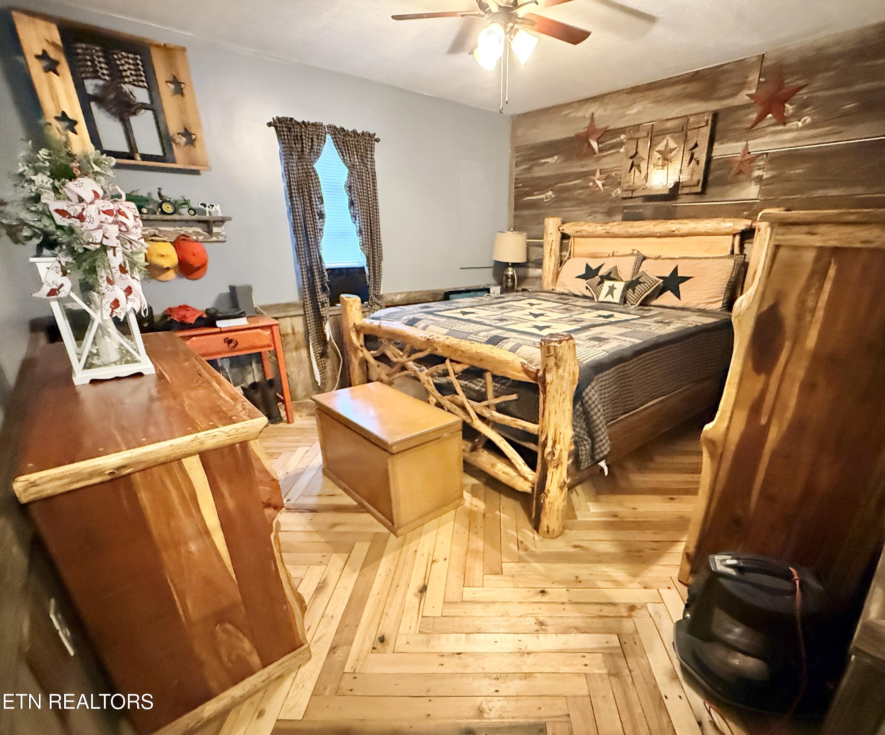 586 Rugby Highway Robbins TN 37852