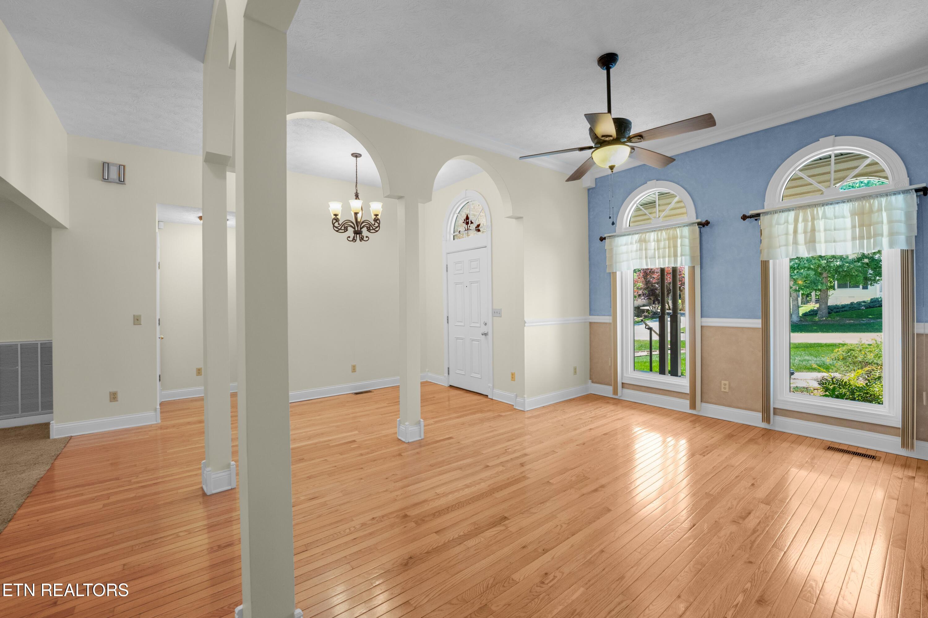 222 Amherst Lane Crossville TN 38558