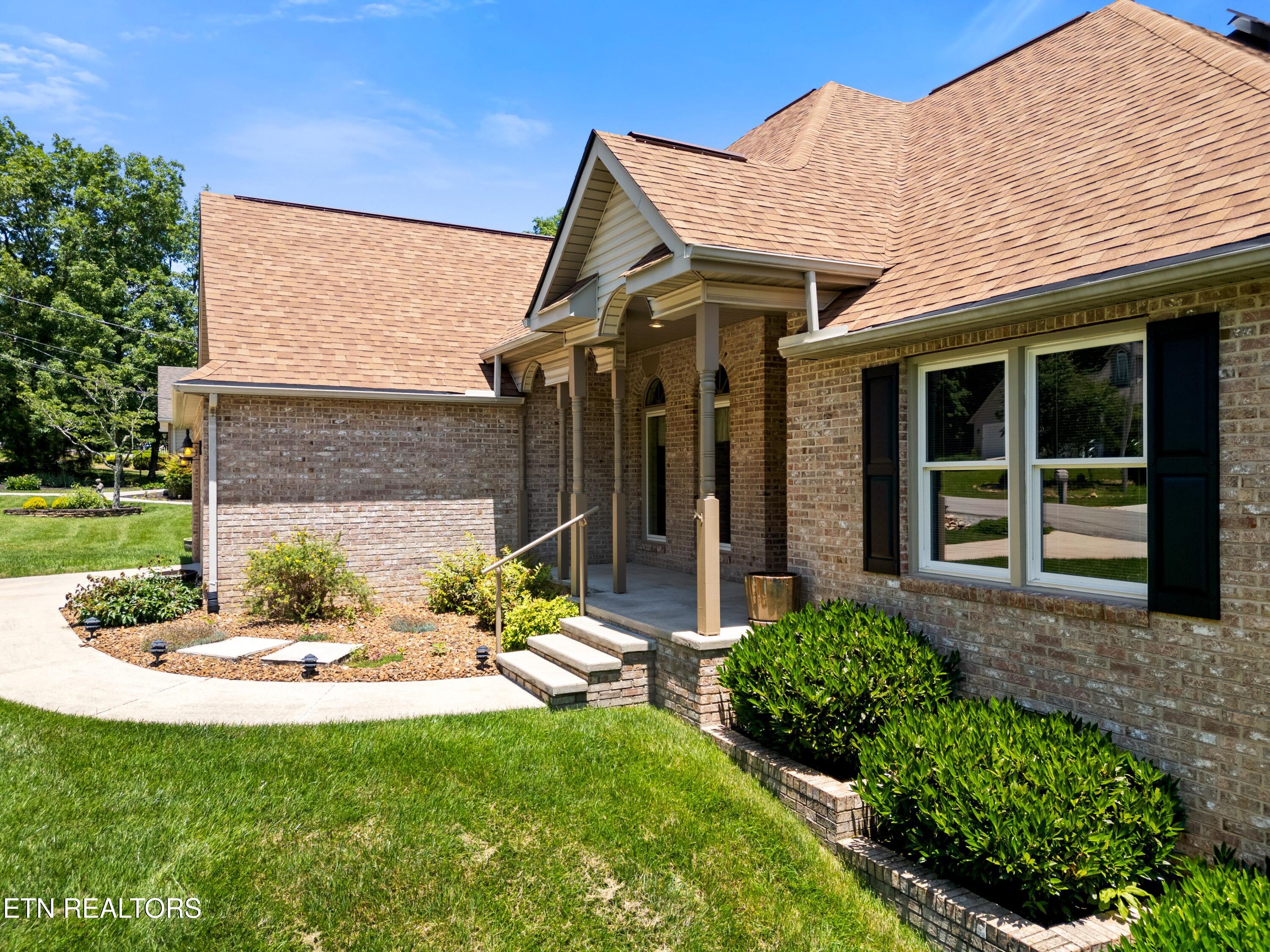 222 Amherst Lane Crossville TN 38558