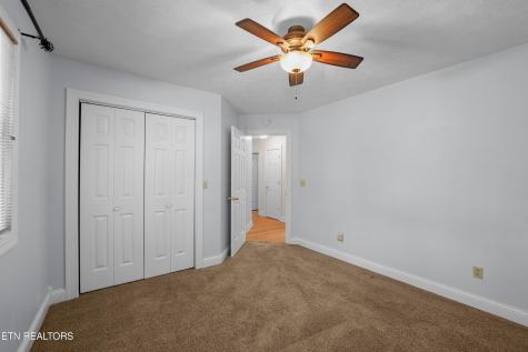 222 Amherst Lane Crossville TN 38558