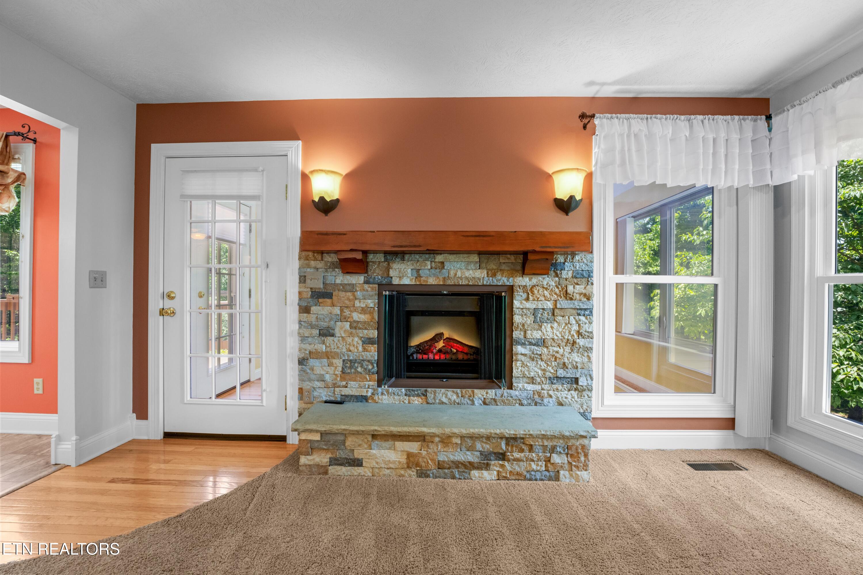 222 Amherst Lane Crossville TN 38558