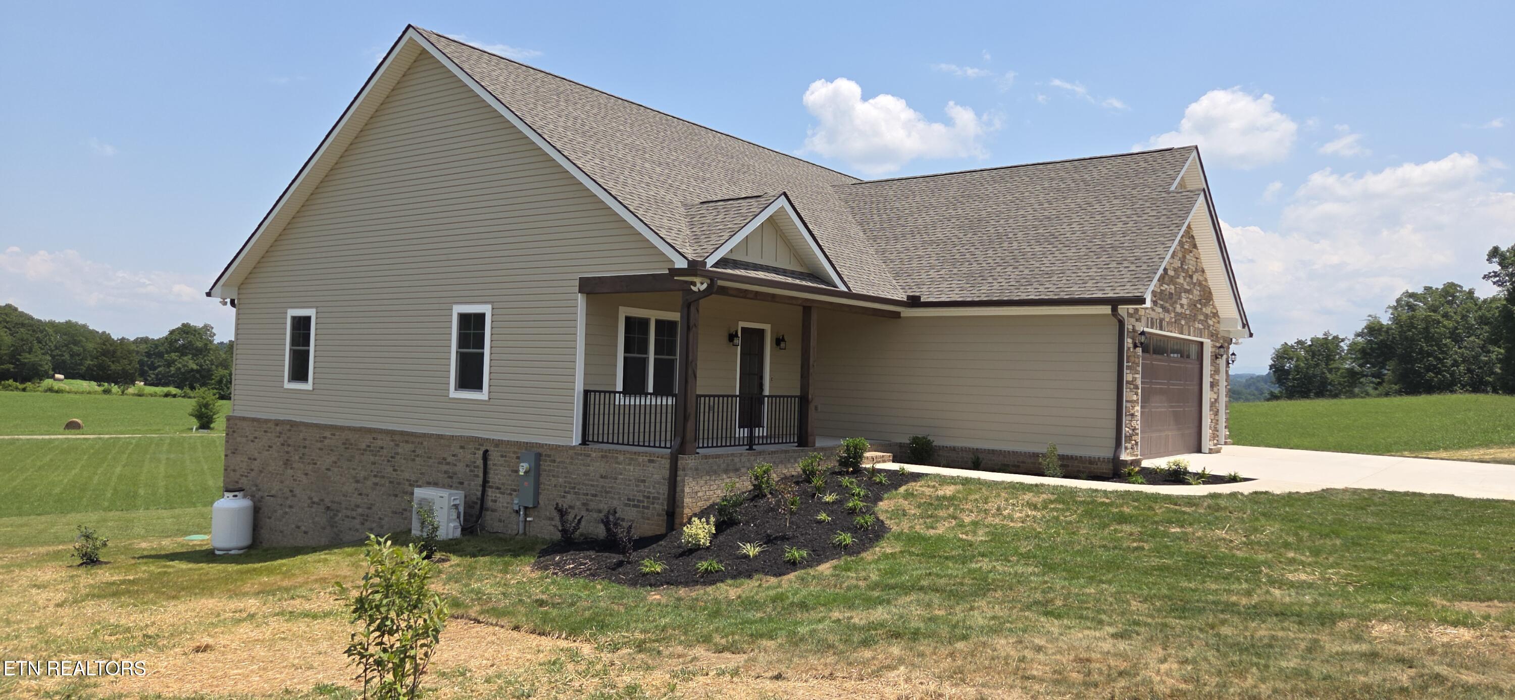 140 Wilshaw Court Madisonville TN 37354