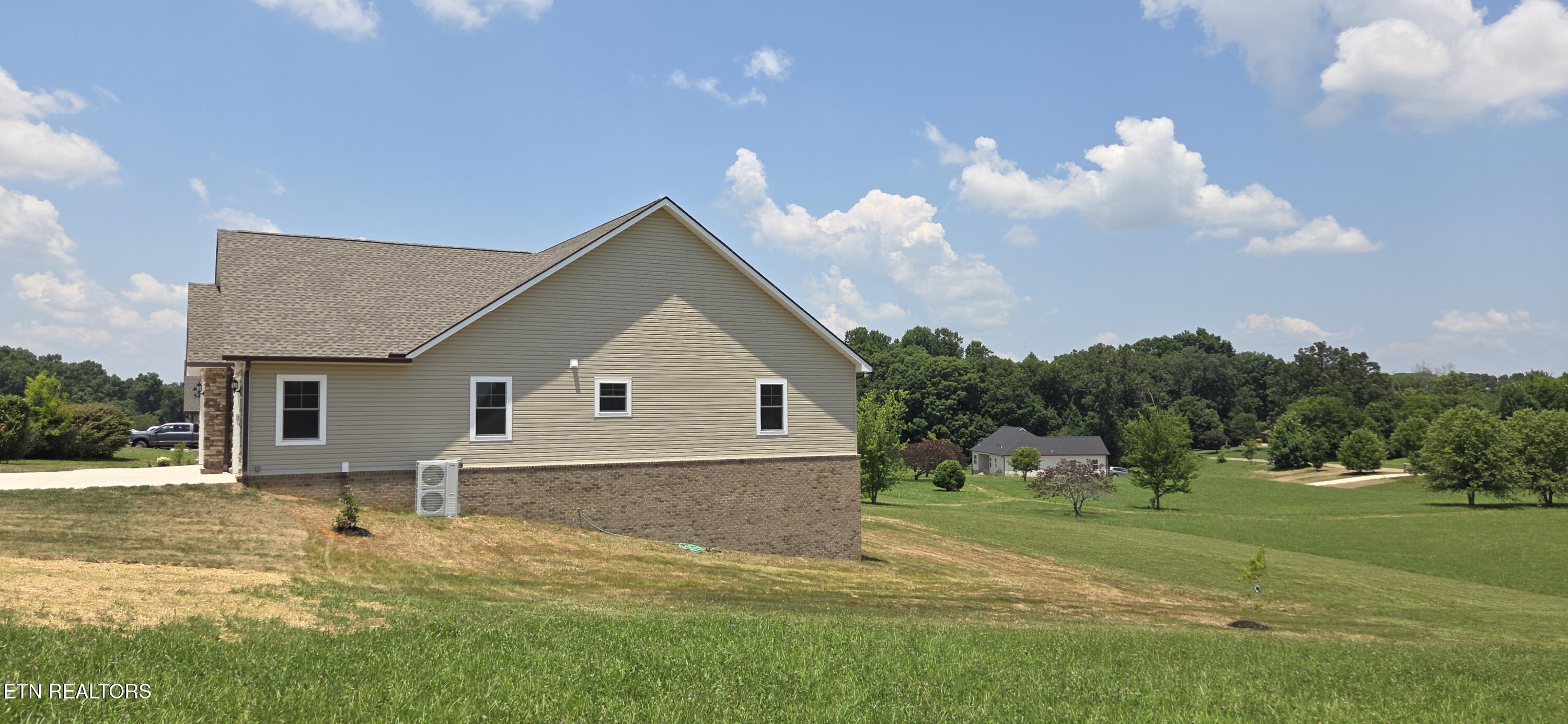 140 Wilshaw Court Madisonville TN 37354
