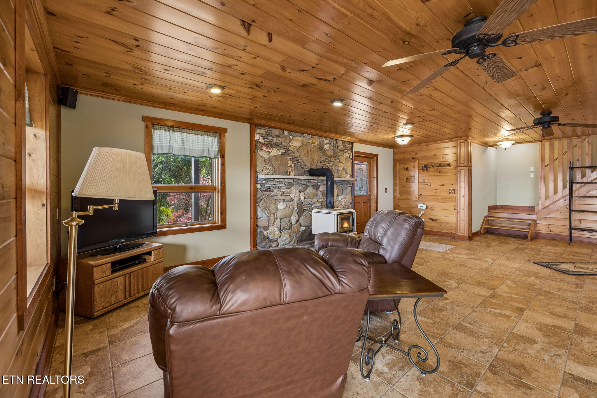 348 Laurel Mountain Road Madisonville TN 37354