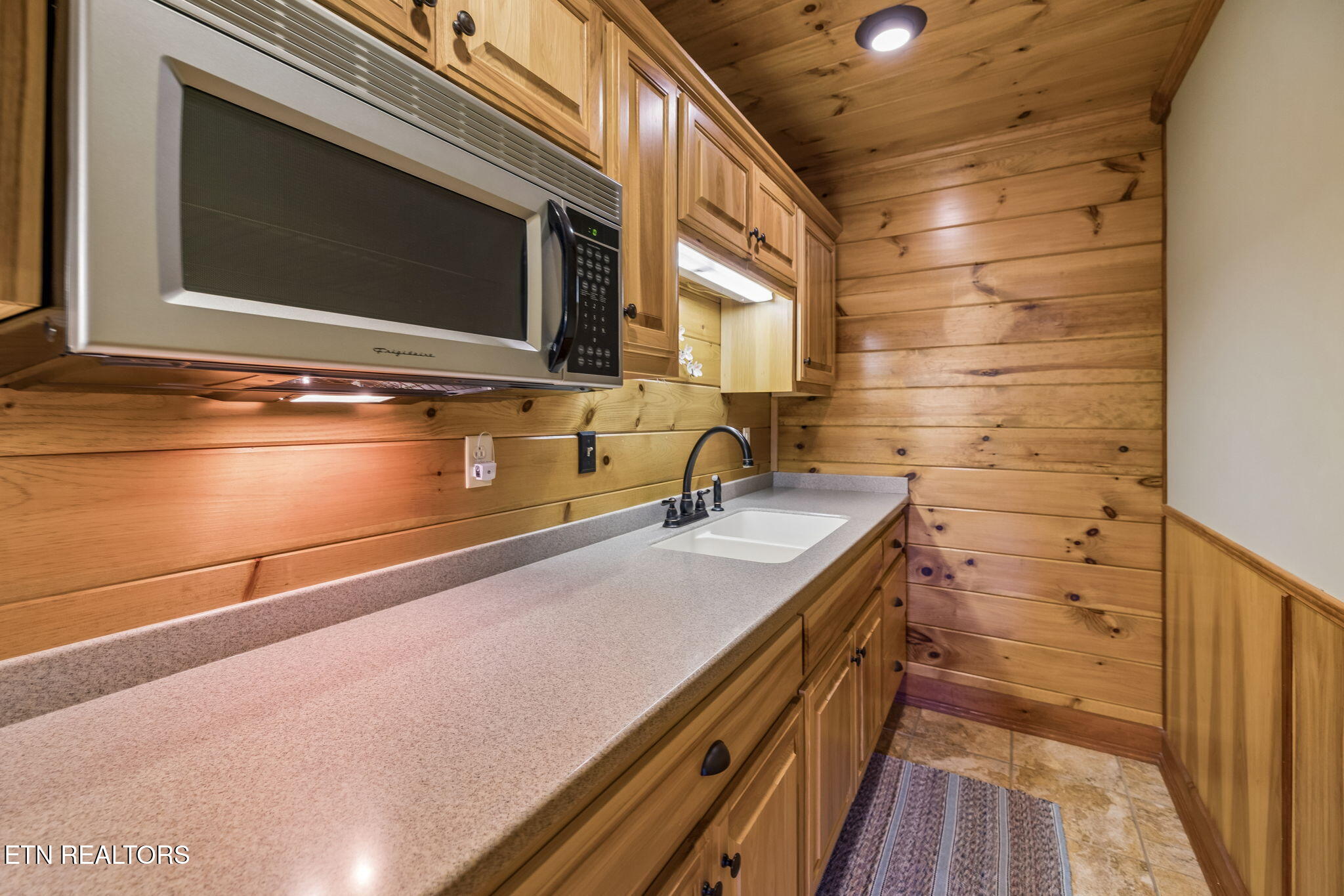 348 Laurel Mountain Road Madisonville TN 37354