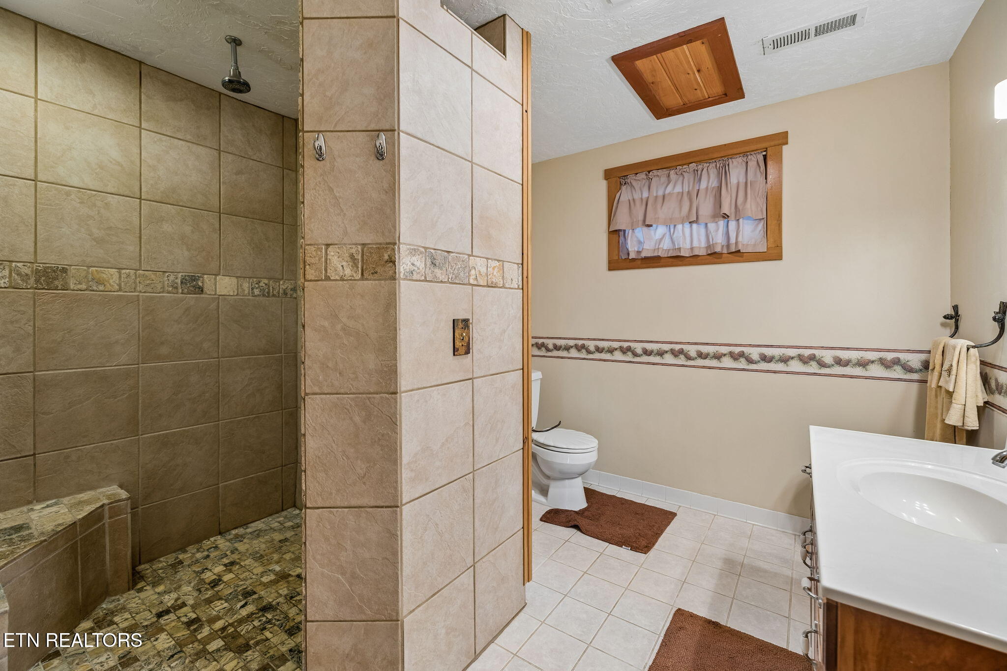 348 Laurel Mountain Road Madisonville TN 37354