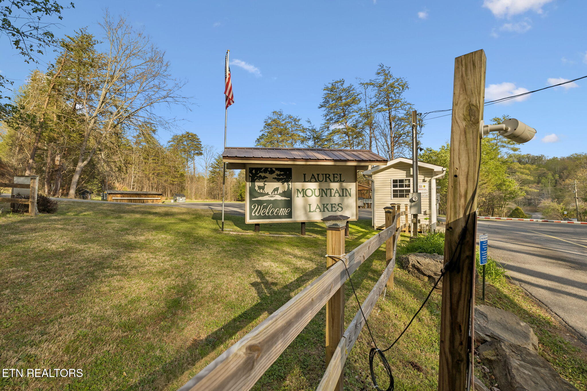 348 Laurel Mountain Road Madisonville TN 37354