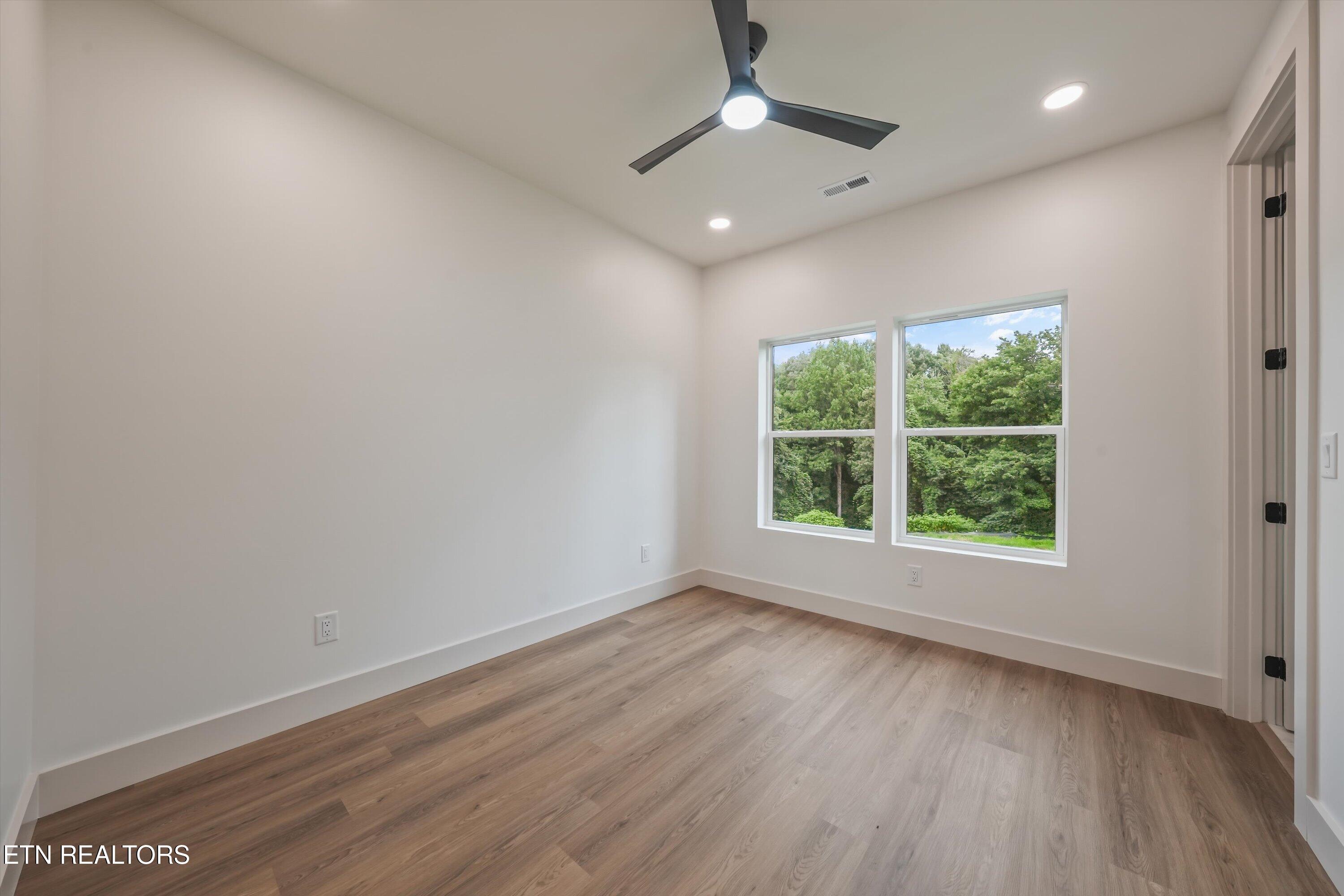 1904 Amherst Road Knoxville TN 37921