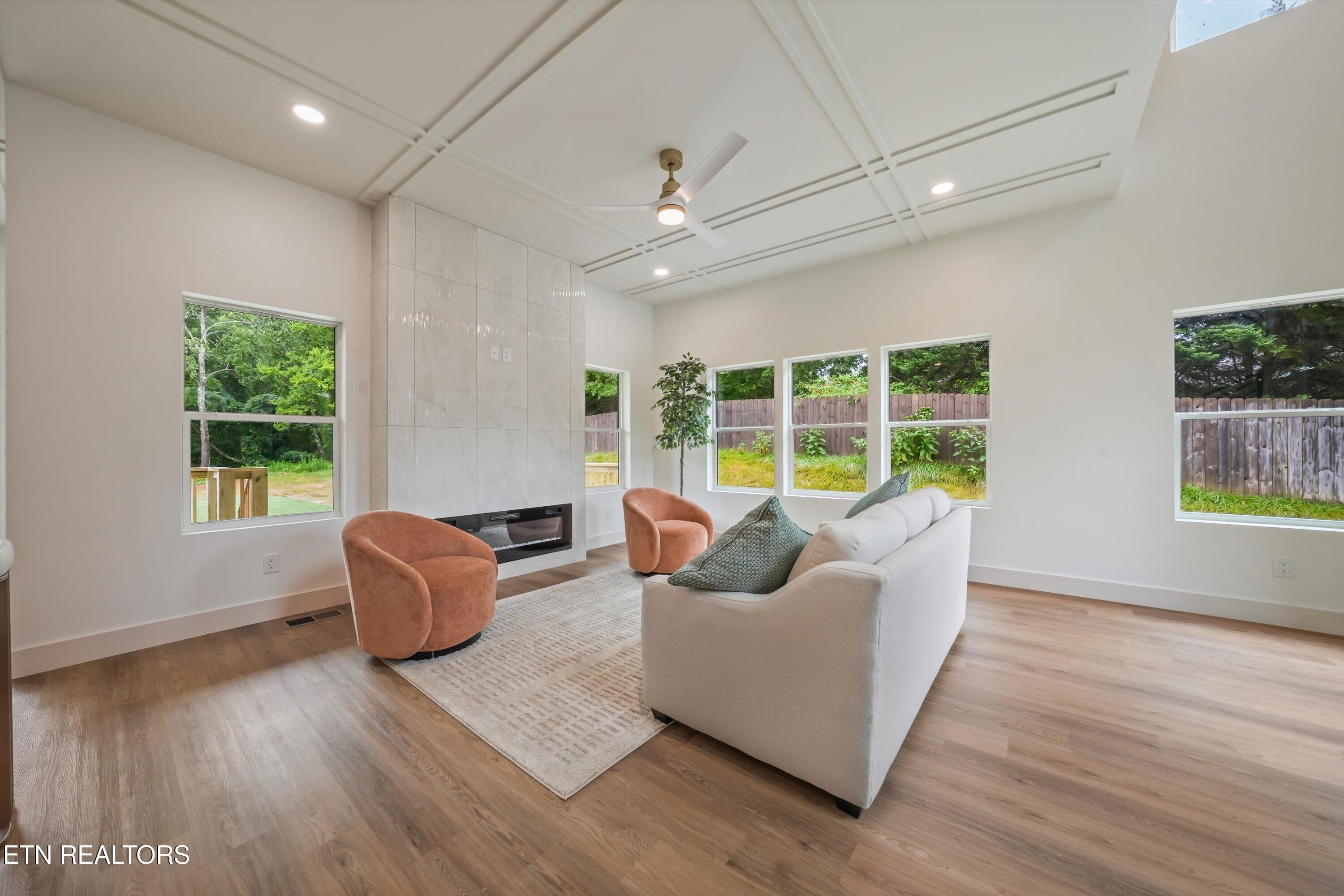 1904 Amherst Road Knoxville TN 37921