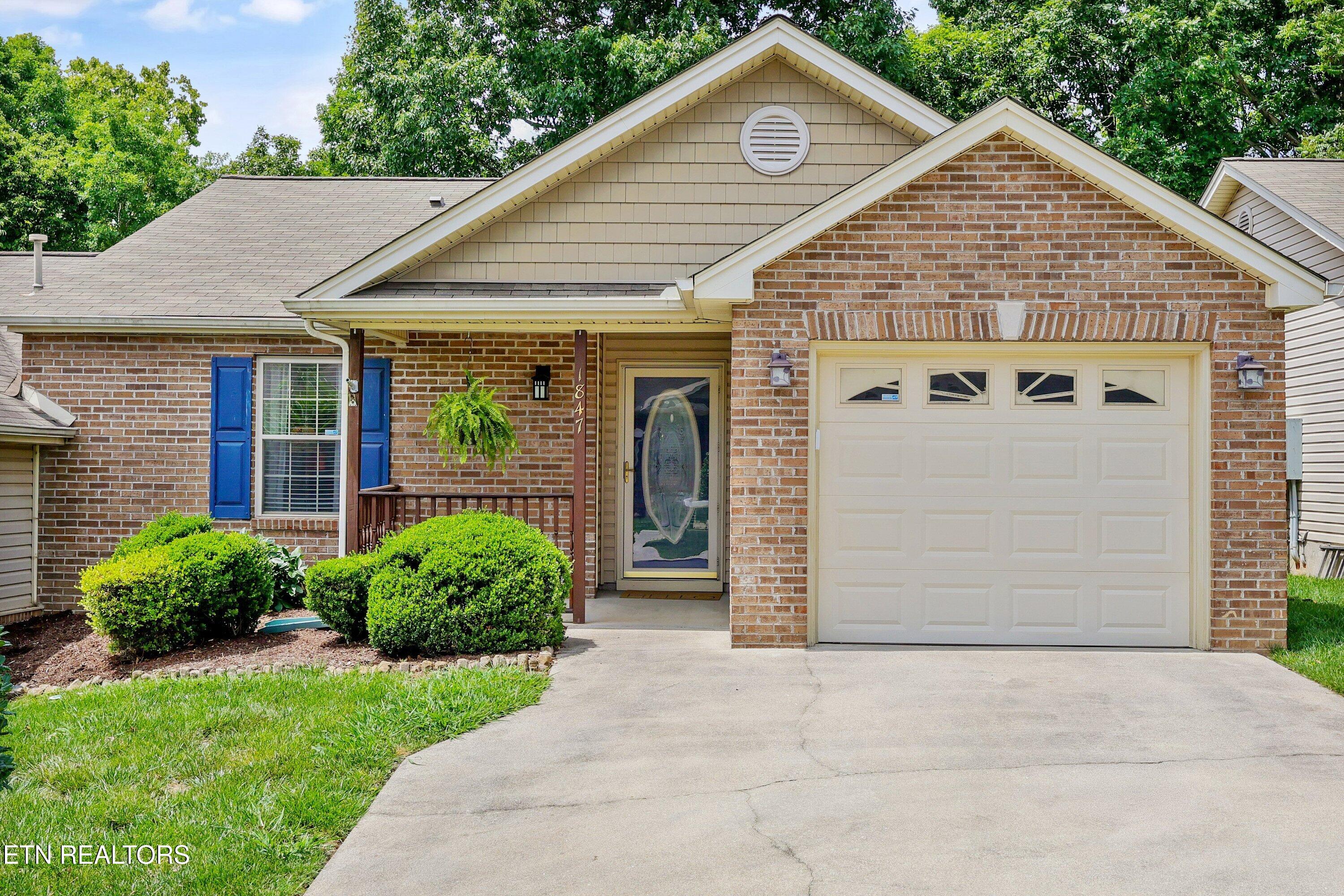 1847 Elmhurst Way Knoxville TN 37923
