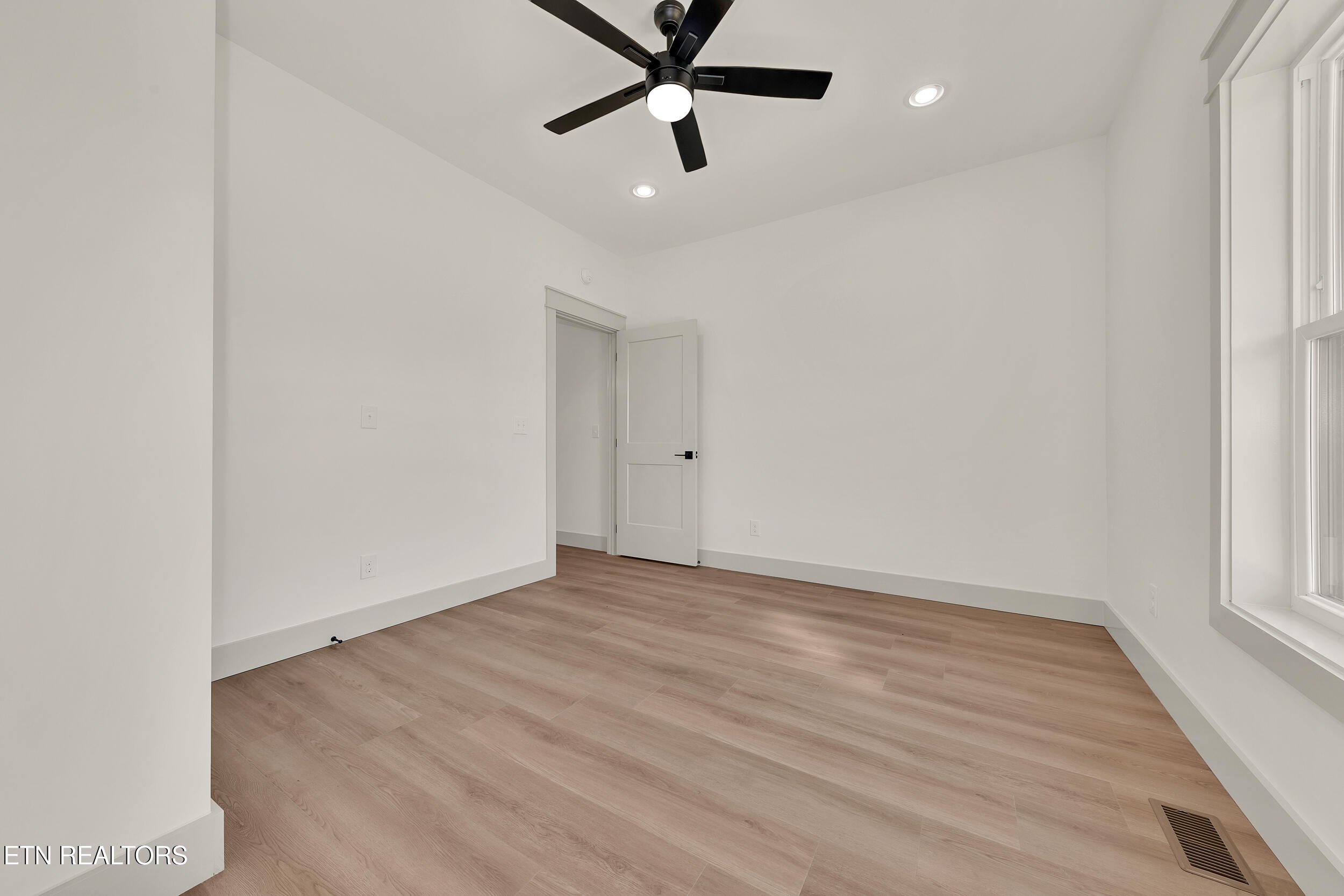 296 Belle Arden Drive Greeneville TN 37745