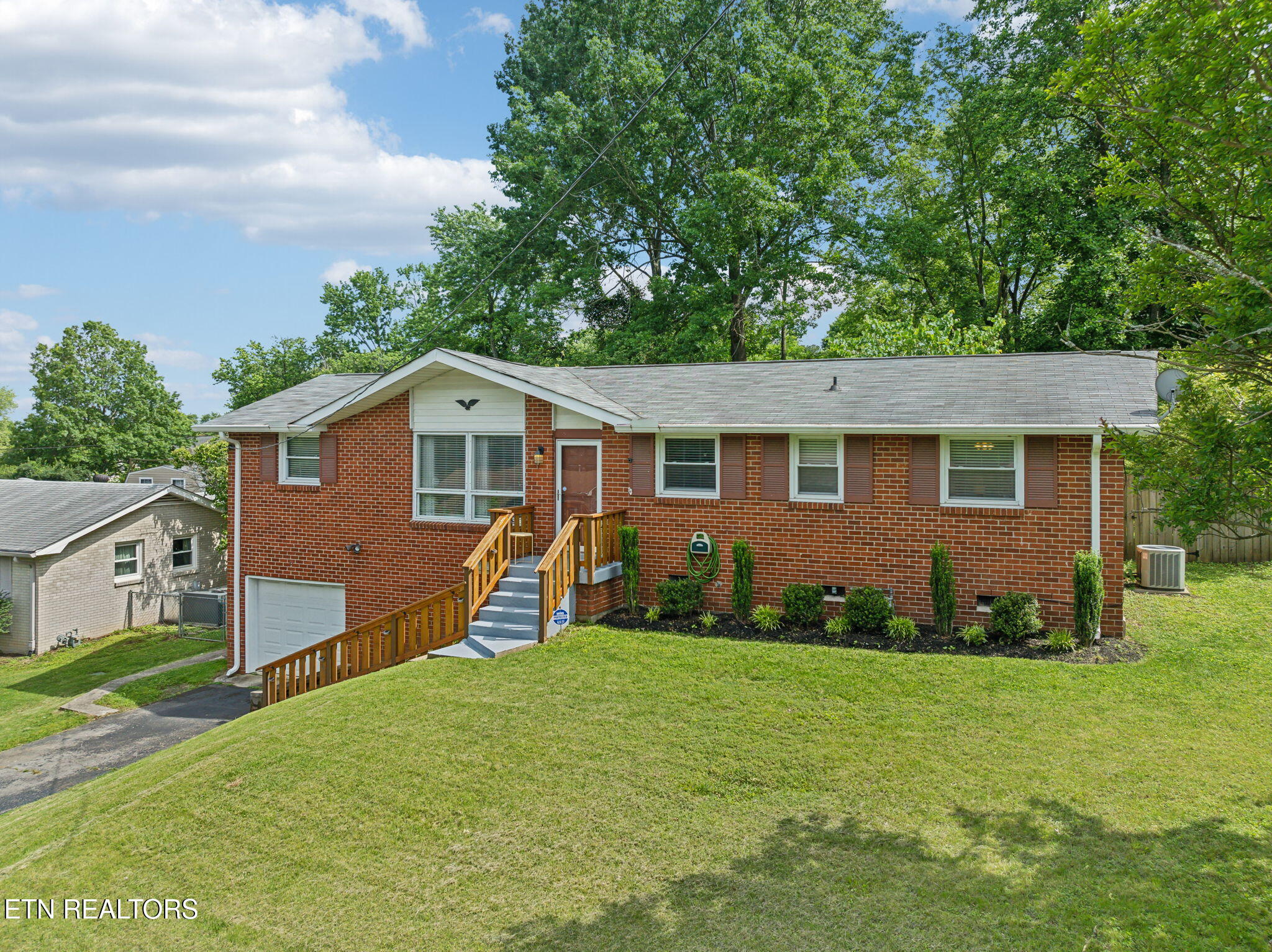 234 Bonnafield Drive Hermitage TN 37076