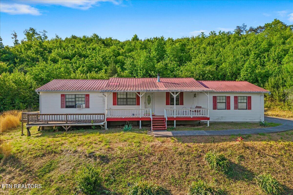 5673 Highway 360 Tellico Plains TN 37385