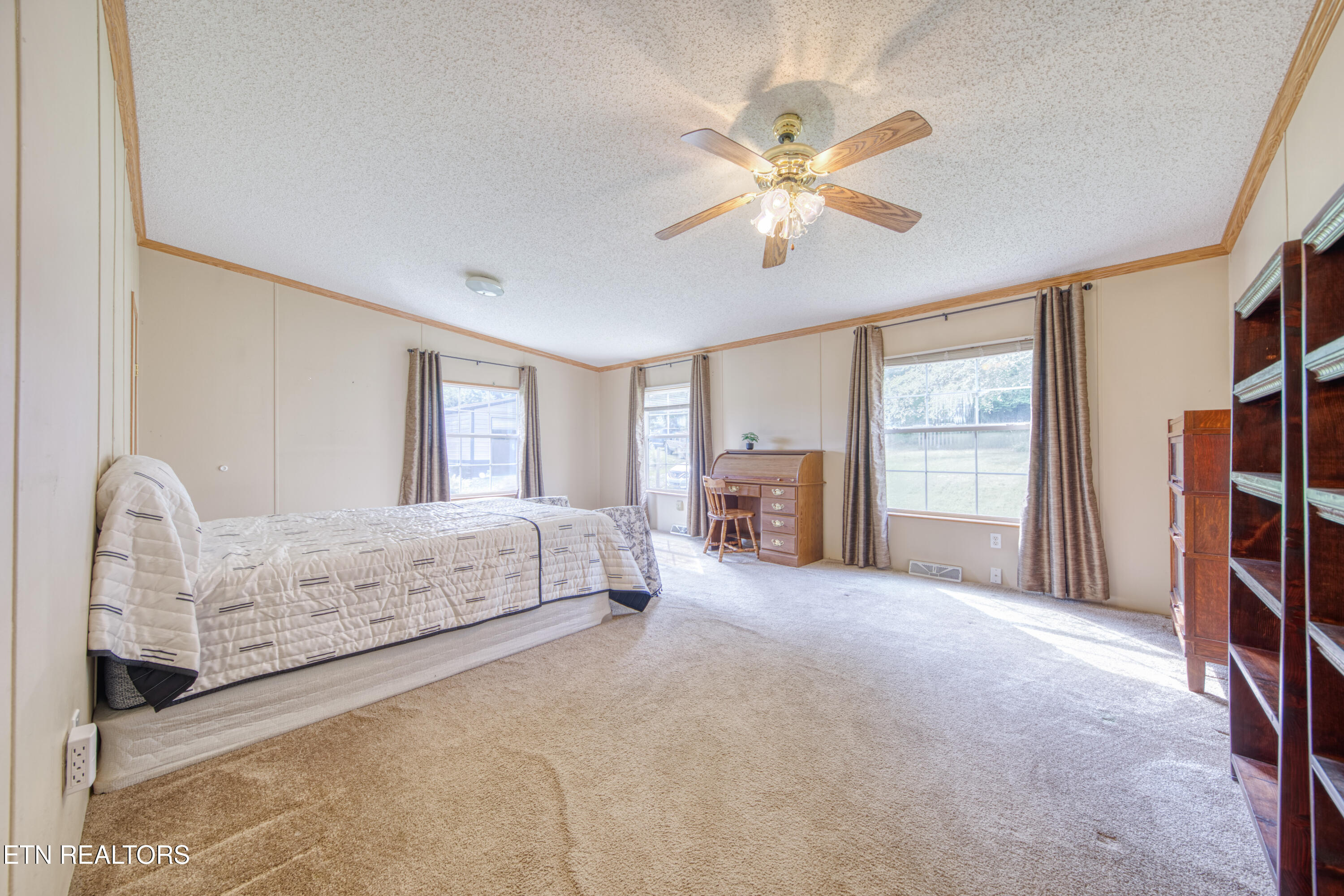 310 Abbott Road Lenoir City TN 37771