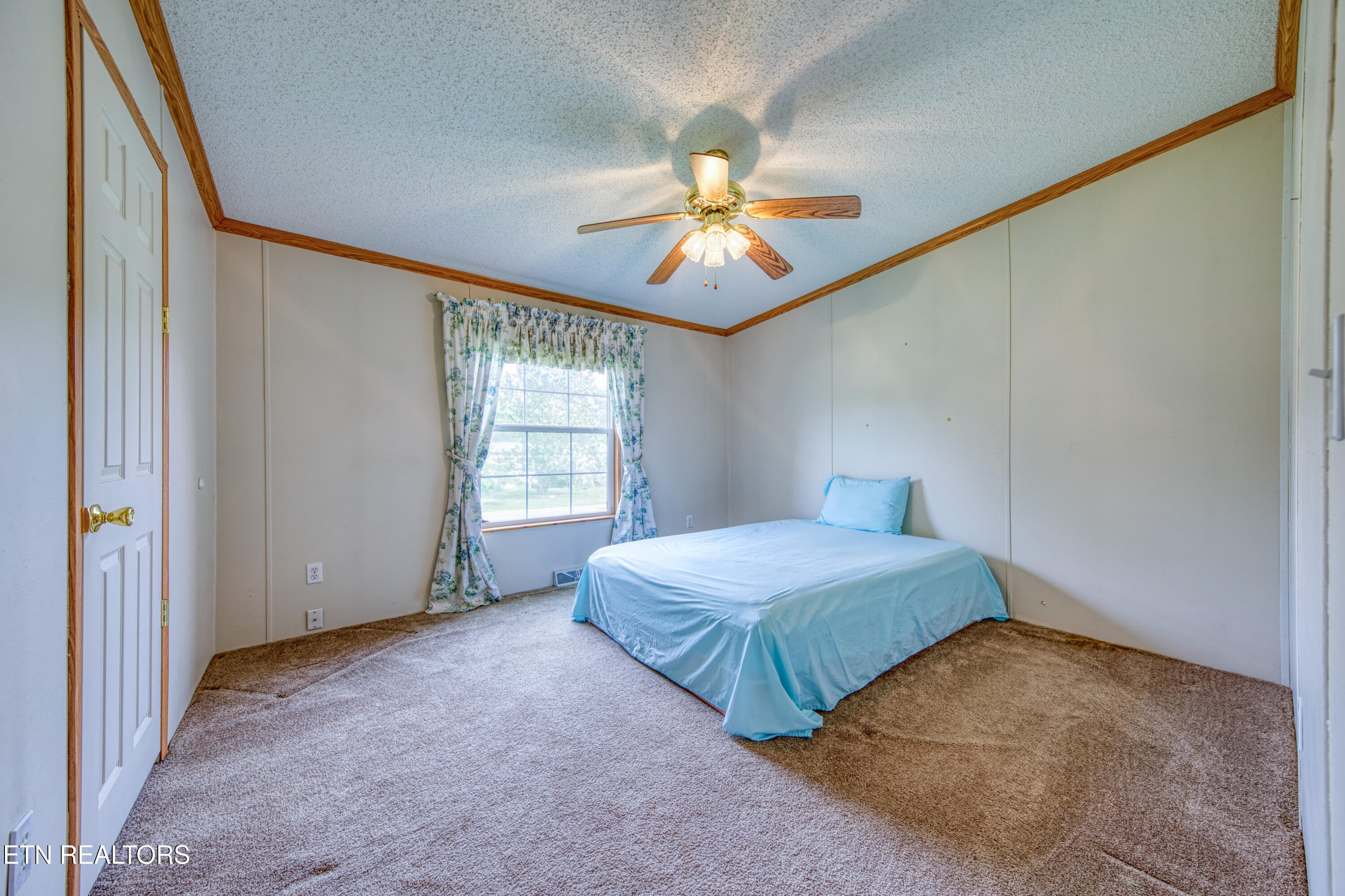 310 Abbott Road Lenoir City TN 37771