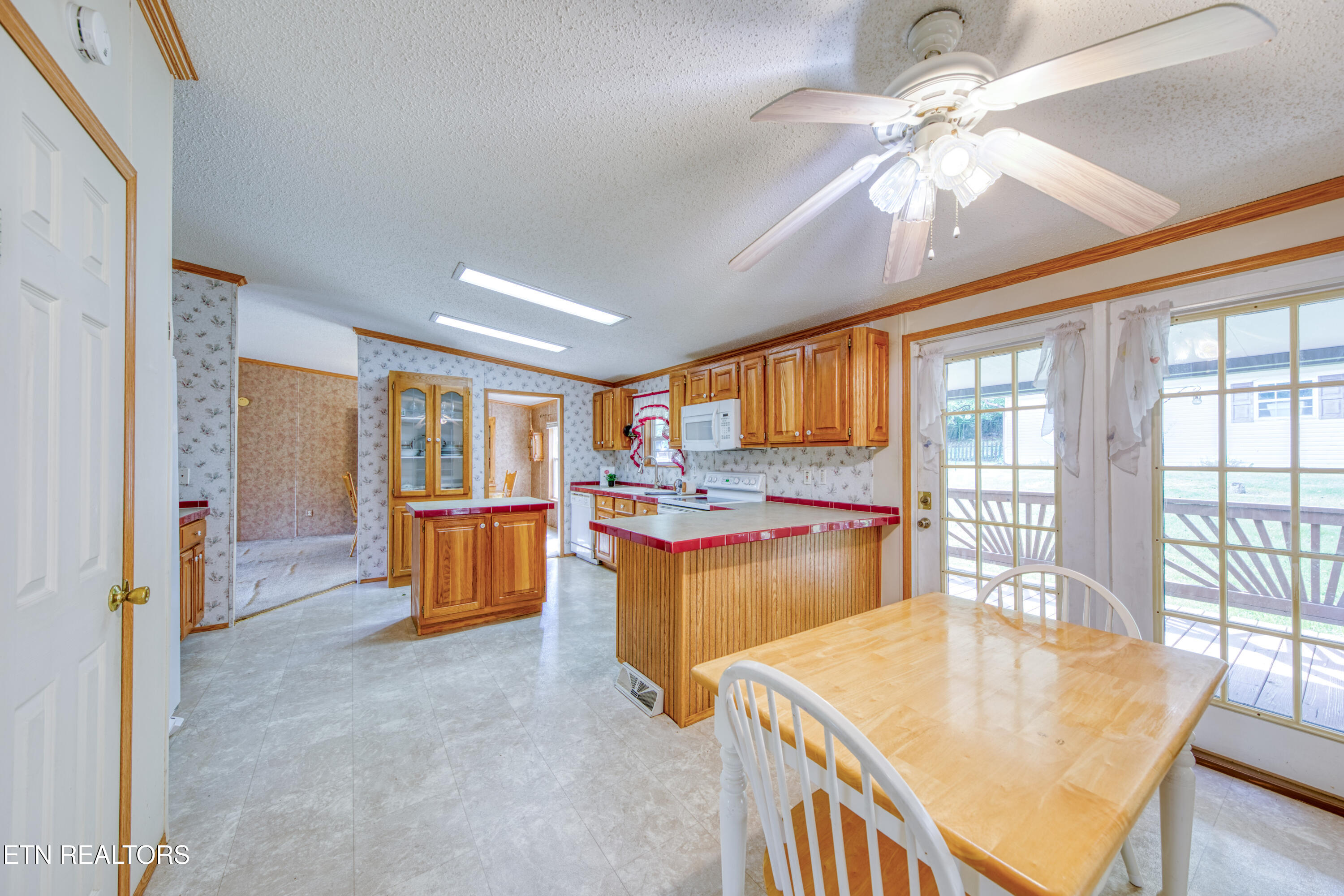 310 Abbott Road Lenoir City TN 37771