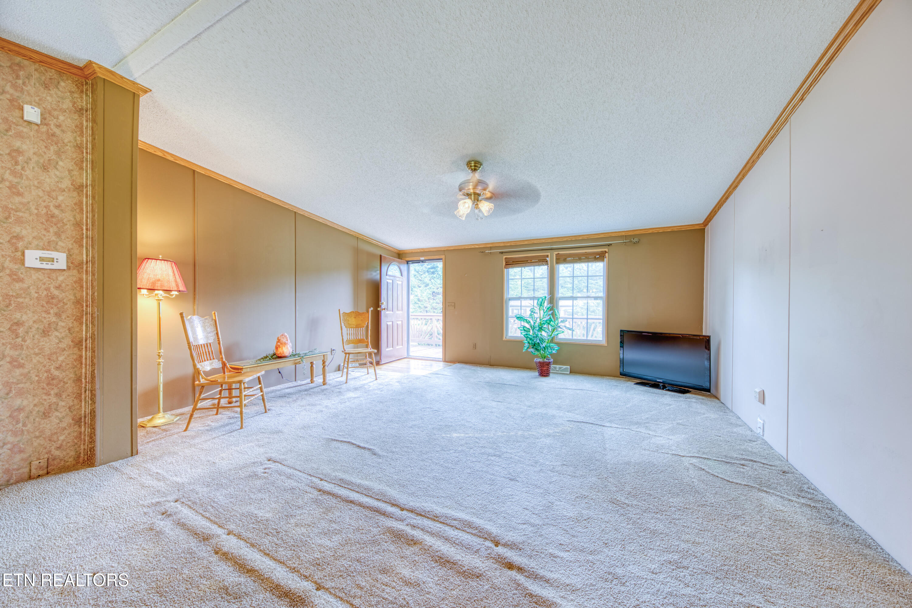 310 Abbott Road Lenoir City TN 37771