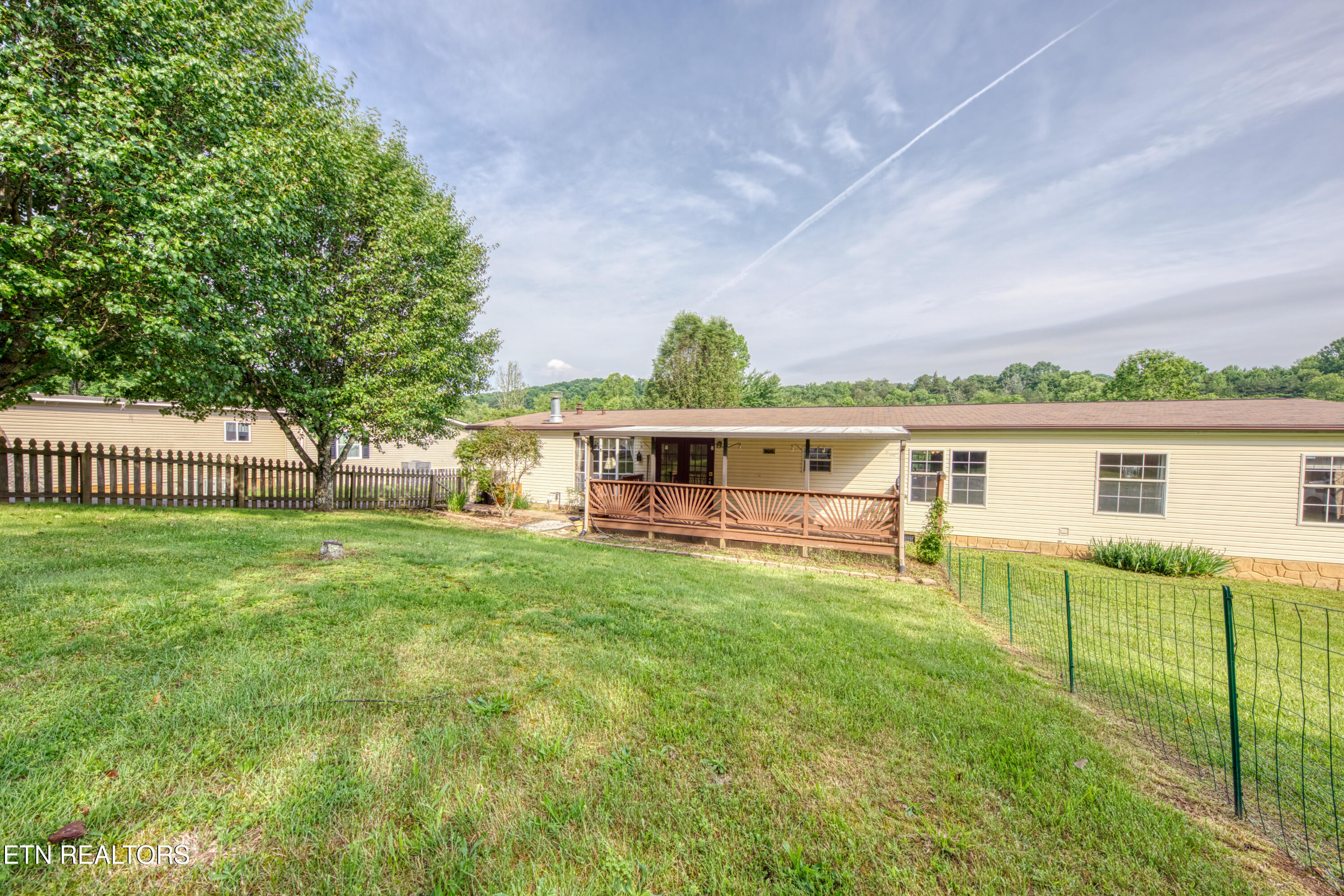 310 Abbott Road Lenoir City TN 37771