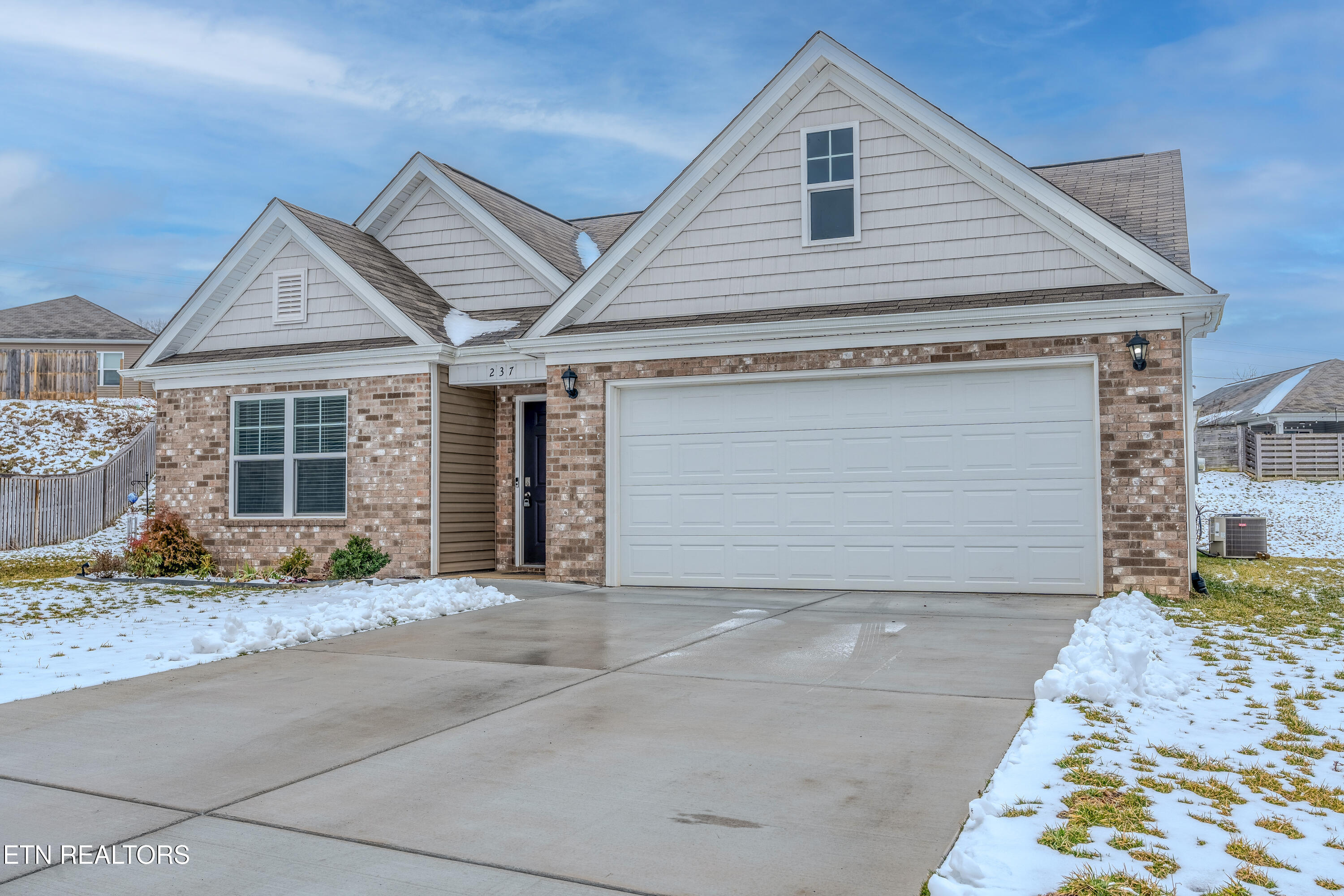 237 Newman Circle Jefferson City TN 37760