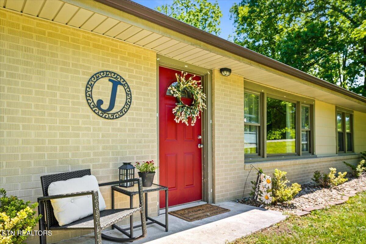905 Pinecrest Road Jacksboro TN 37757