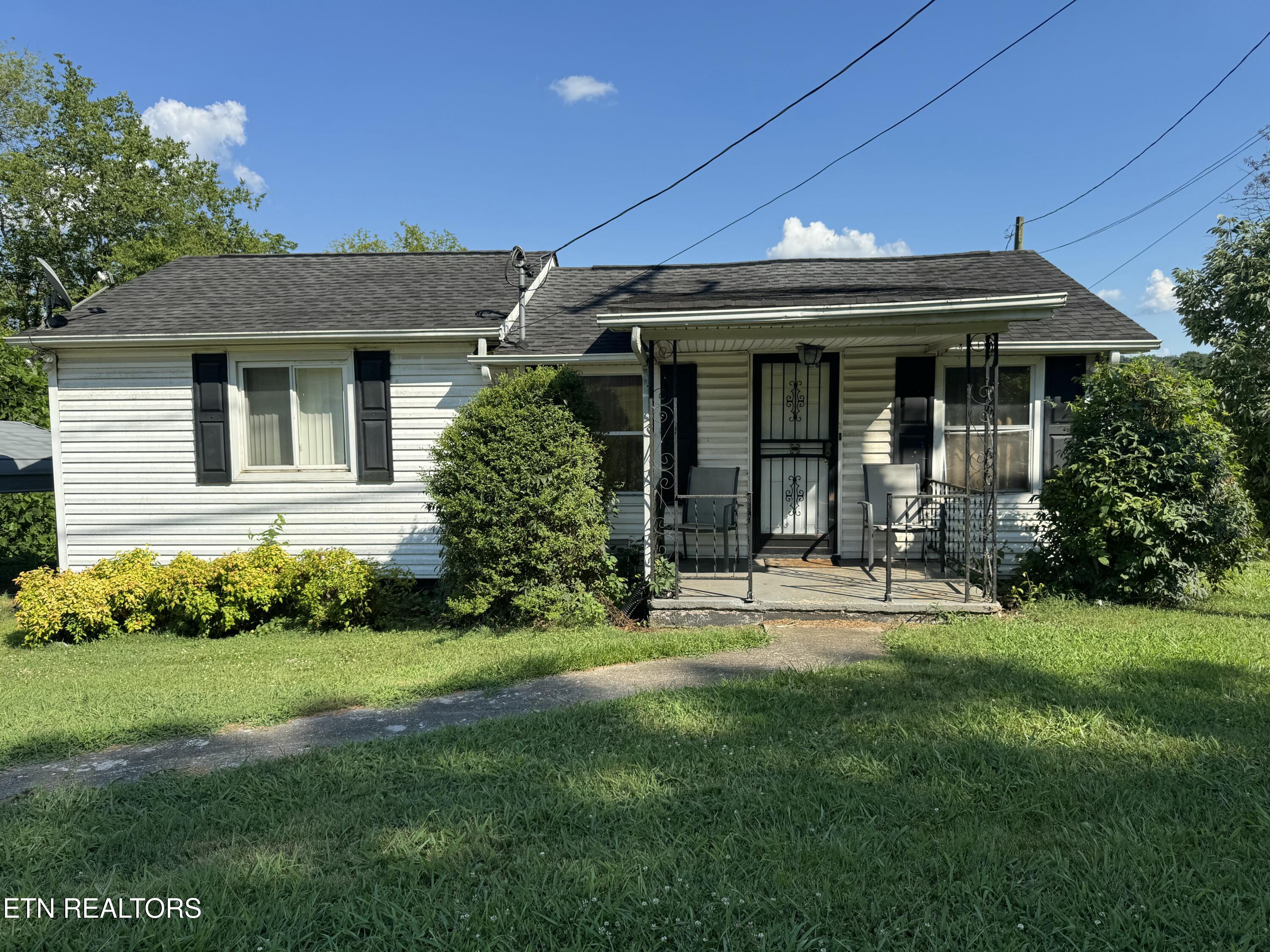 1063 Boyds Creek Highway Seymour TN 37865