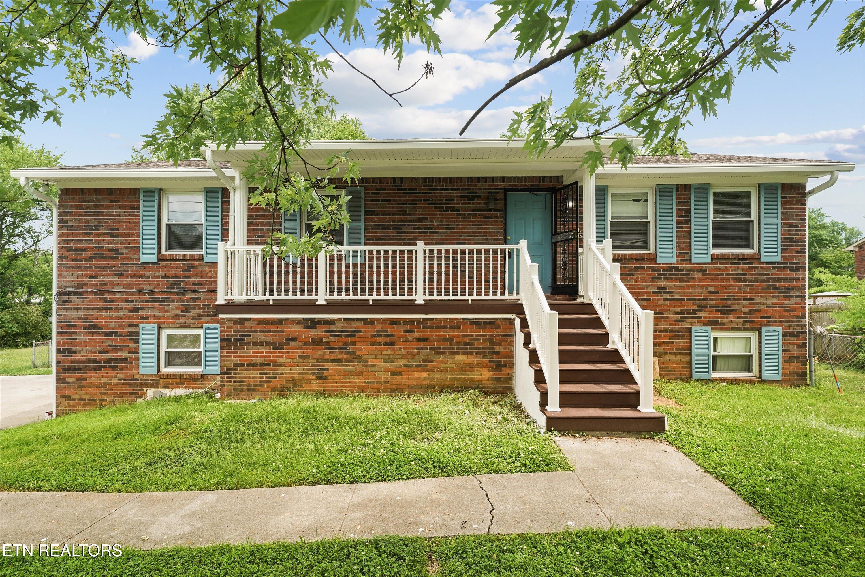 2108 NW Ho Co Ta Ke Lane Knoxville TN 37912