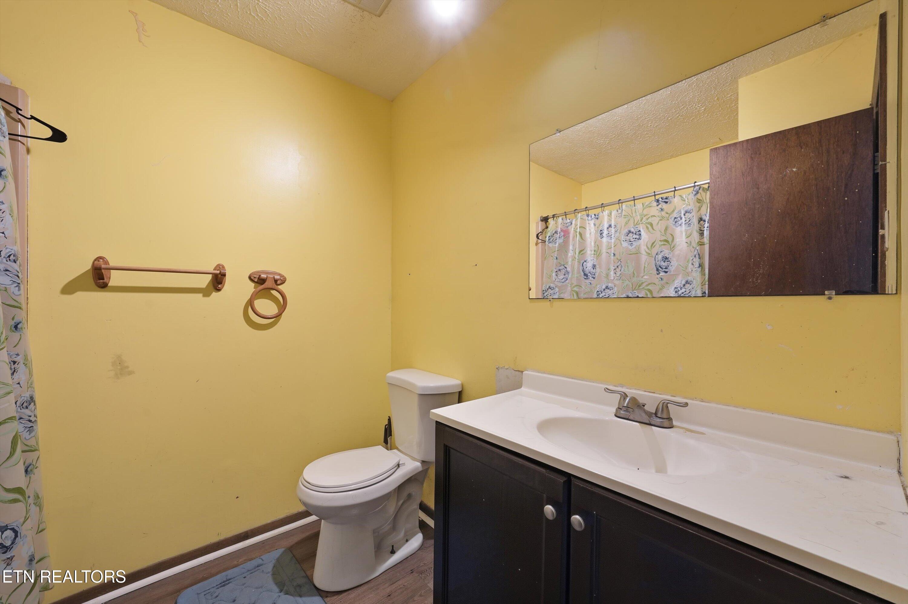 2108 NW Ho Co Ta Ke Lane Knoxville TN 37912